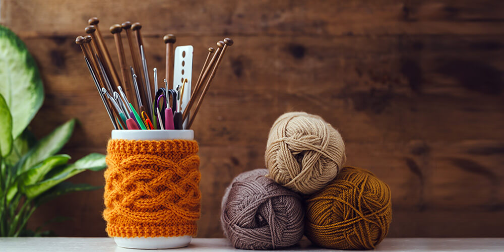 All about sizes for knitting needles and crochet hooks