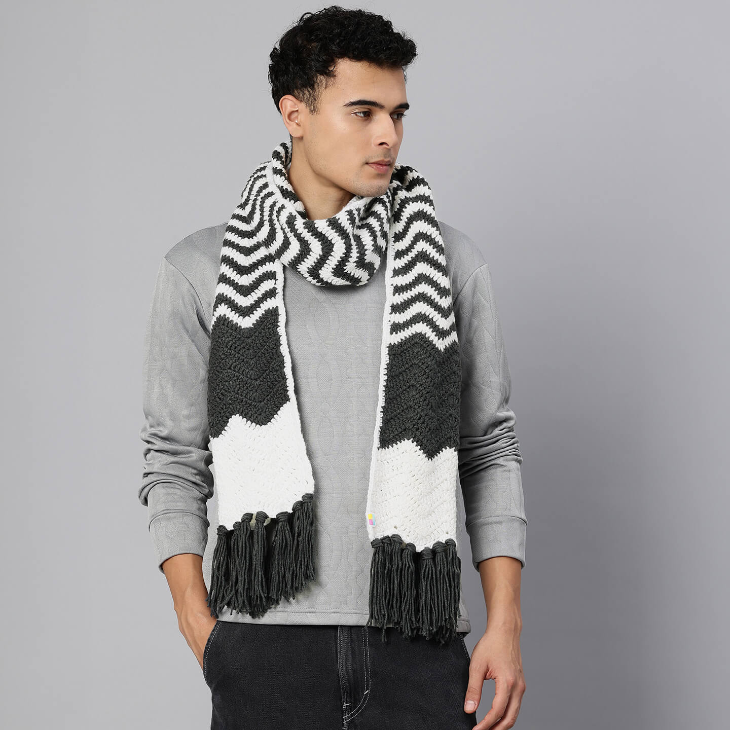 Handmade Crochet Zig Zag Scarf - 10640 – Magic Needles