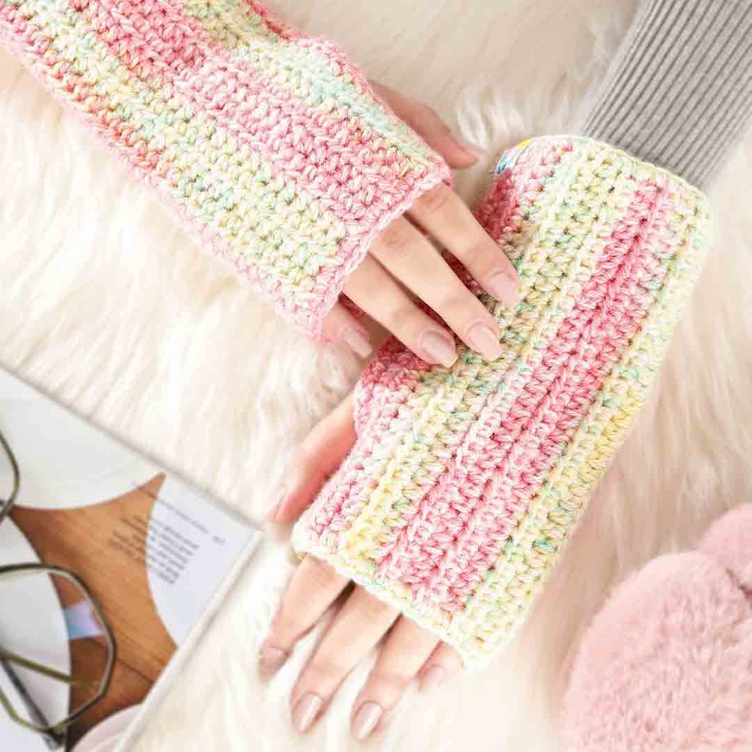 Flower Bed Fingerless Crochet Gloves  - 10102