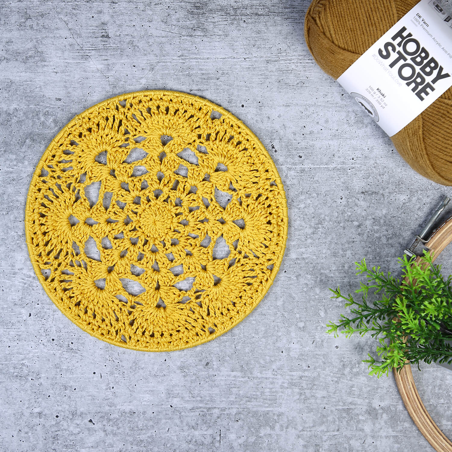 Crochet Mandala Wall Art - Boho Decor - 20 cm - Yellow