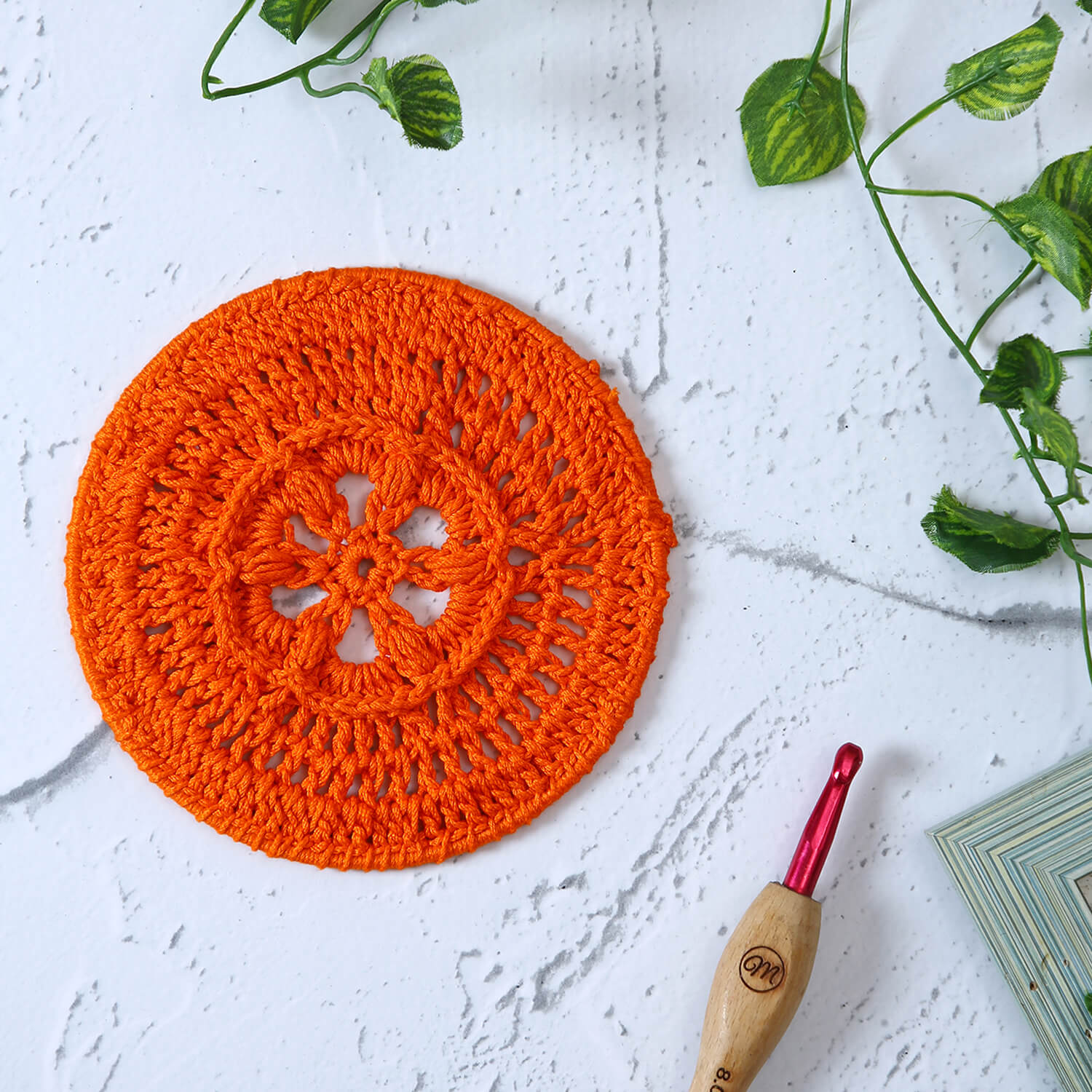 Crochet Mandala Wall Art - Boho Decor - 15 cm - Orange