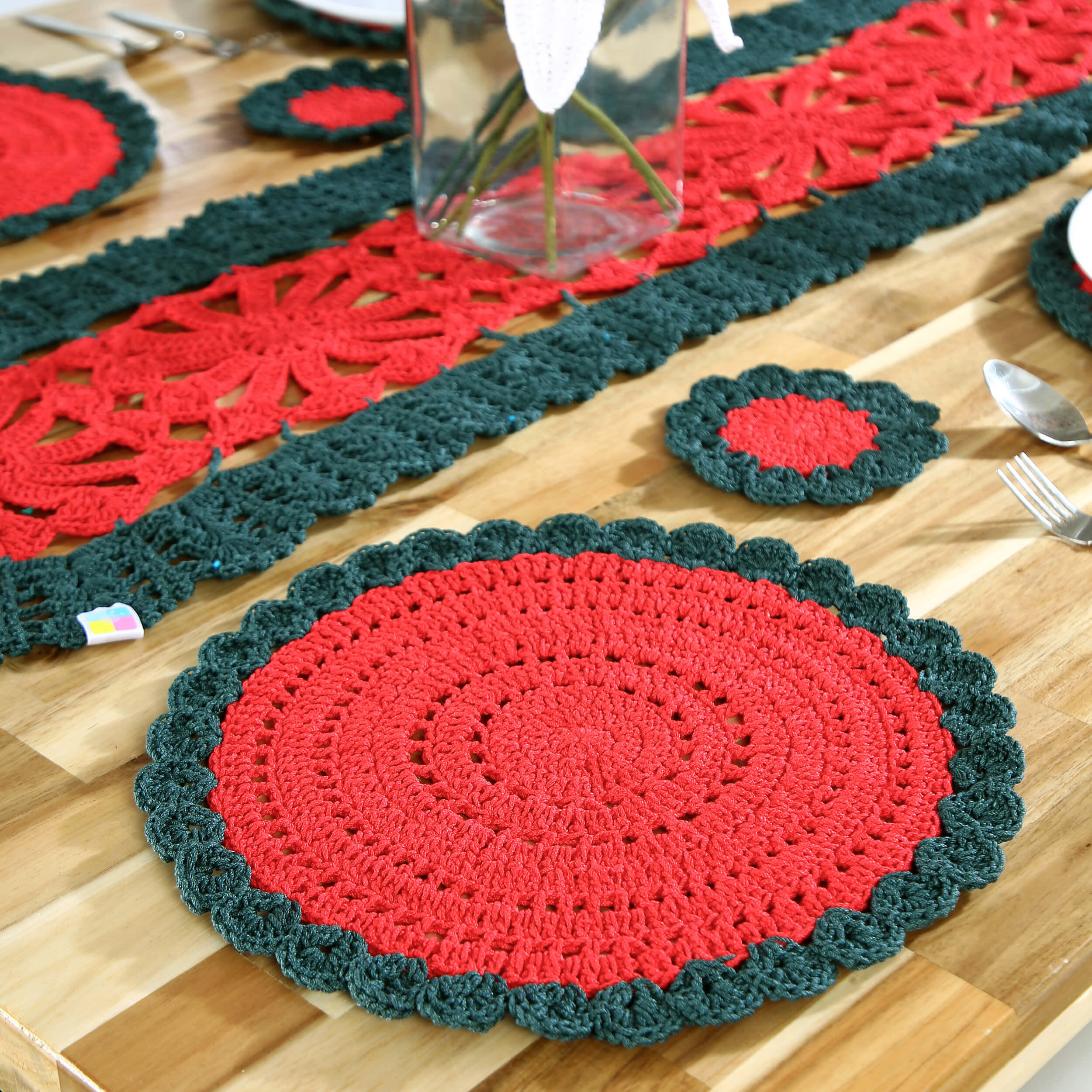 Handmade Table Runner, Placemats & Coasters Set - 10379 Red & Dark Green