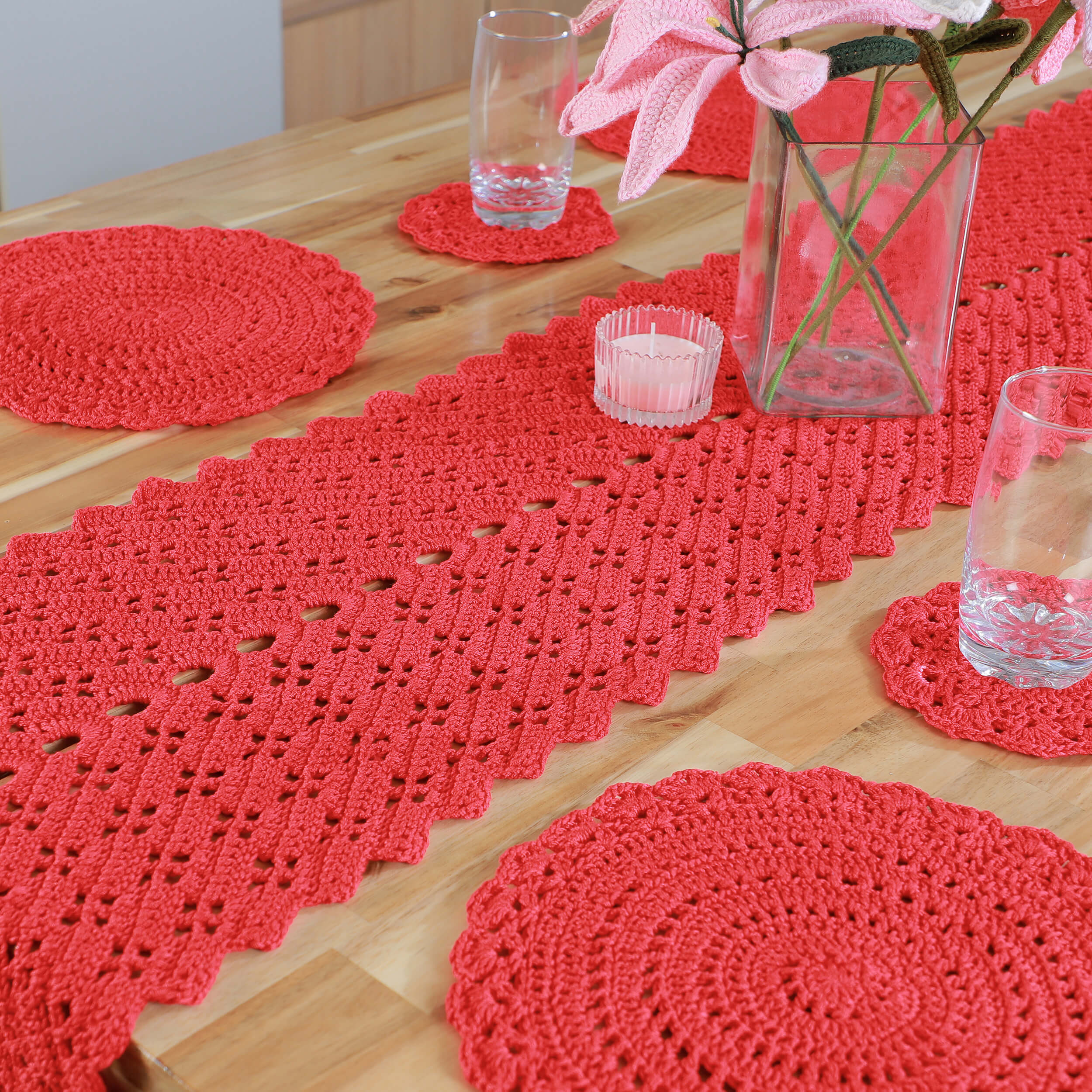Handmade Table Runner, Placemats & Coasters Set - 10385 Red