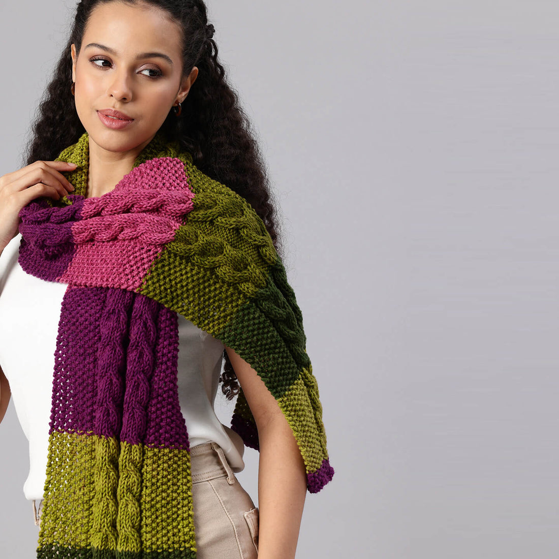 Multicolor Handmade Knitted Scarf - 10429