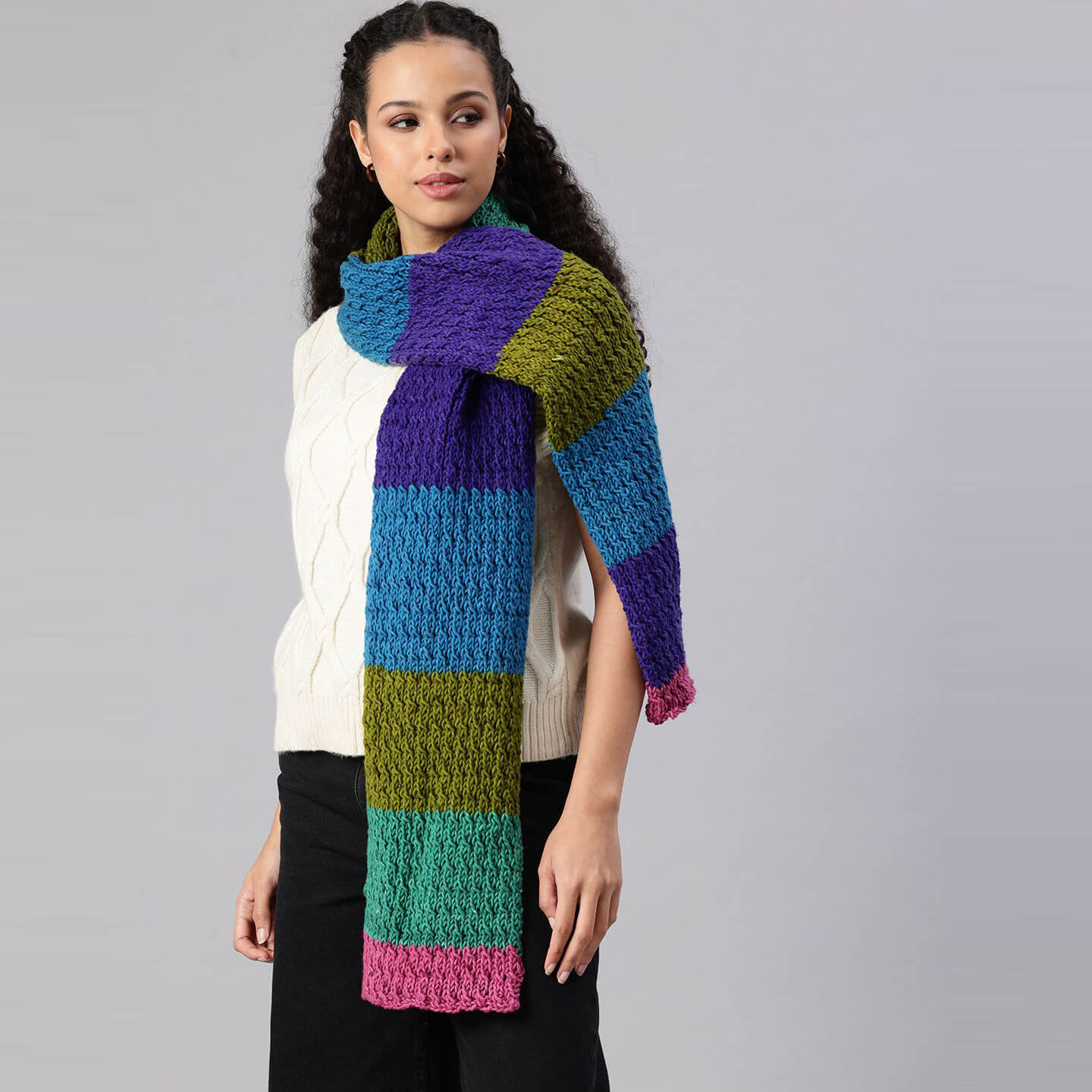Multicolor Handmade Knitted Scarf - 10432