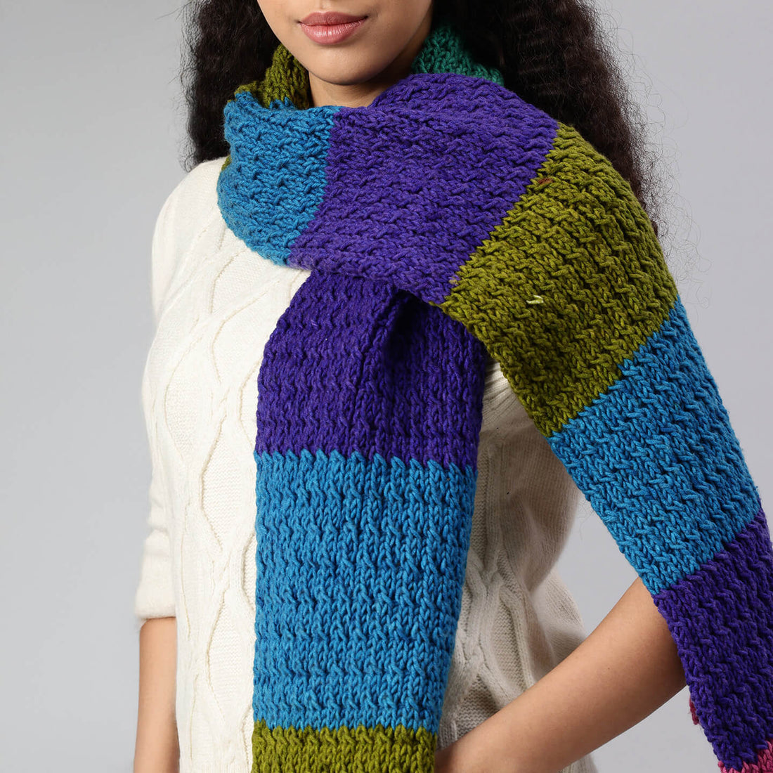 Multicolor Handmade Knitted Scarf - 10432