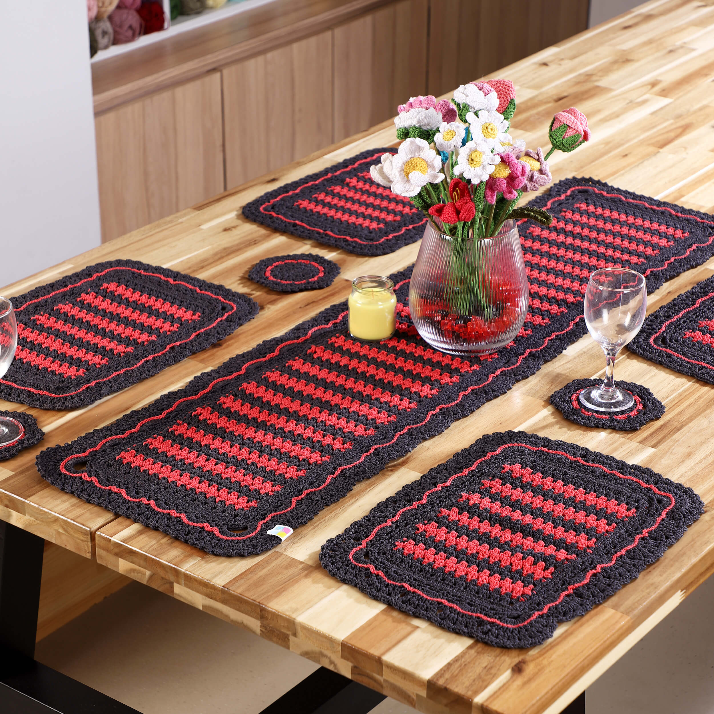 Handmade Table Runner, Placemats & Coasters Set - 10435 Grey/Red