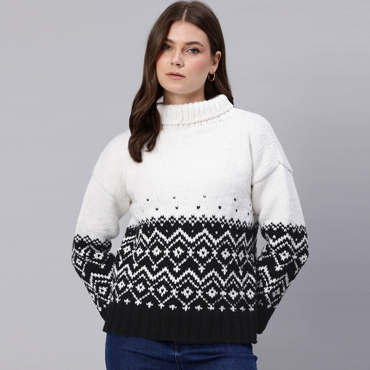 Handmade Knitted Icelandic Design Pullover - 10602