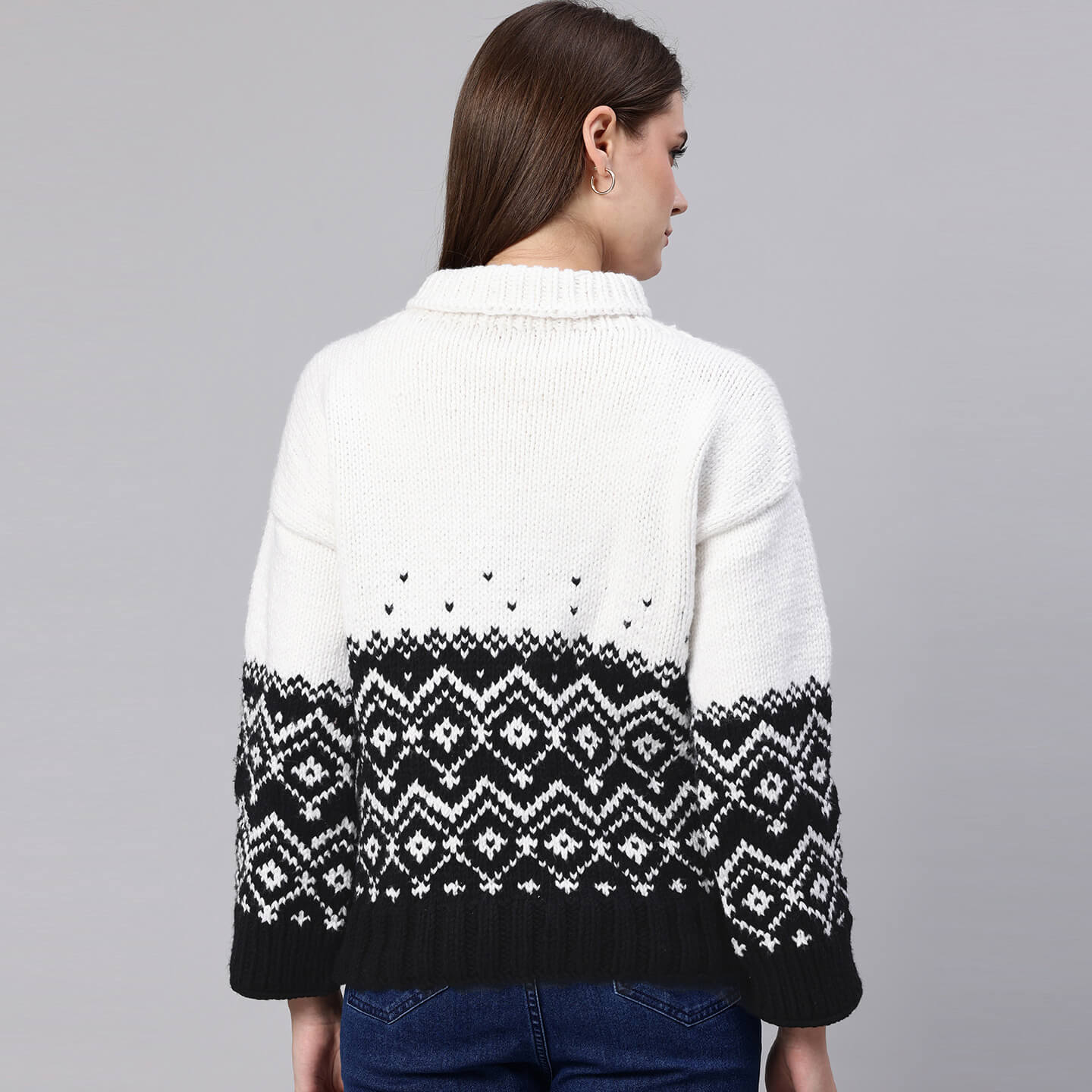 Handmade Knitted Icelandic Design Pullover - 10602