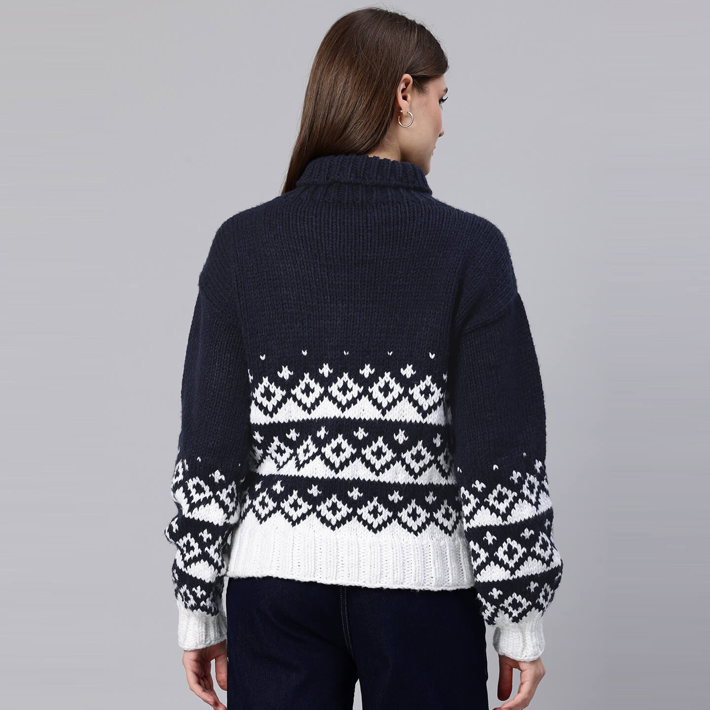 Handmade Knitted Icelandic Design Pullover - 10605