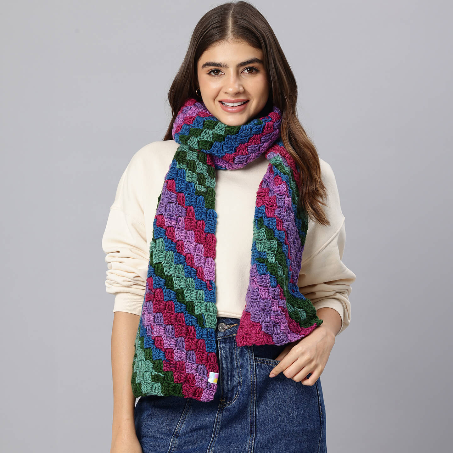 Corner to Corner Multi-Shaded Crochet Scarf - 10611
