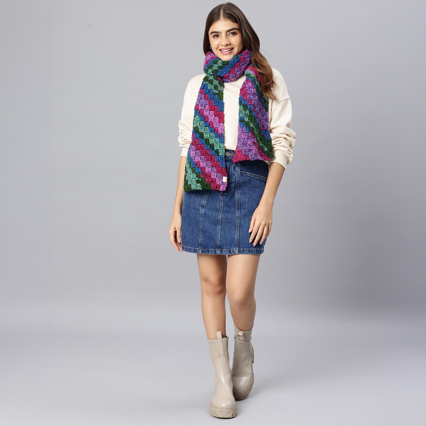 Corner to Corner Multi-Shaded Crochet Scarf - 10611