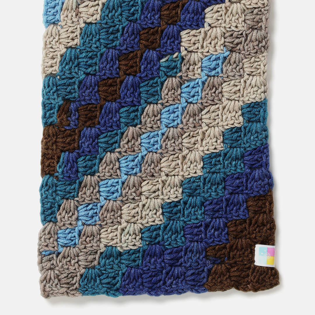 Corner to Corner Multi-Shaded Crochet Scarf - 10618