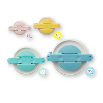 Pom-Pom Maker by Clover