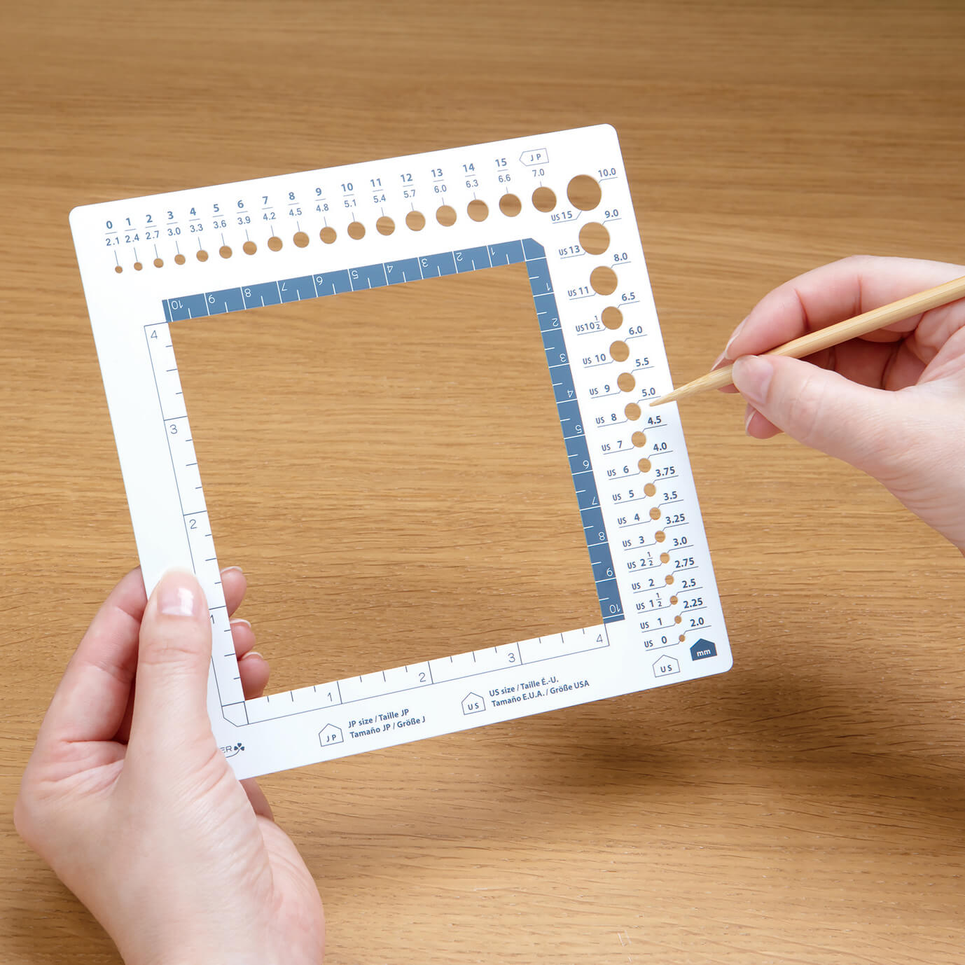Swatch Ruler and Needle Gauge by Clover