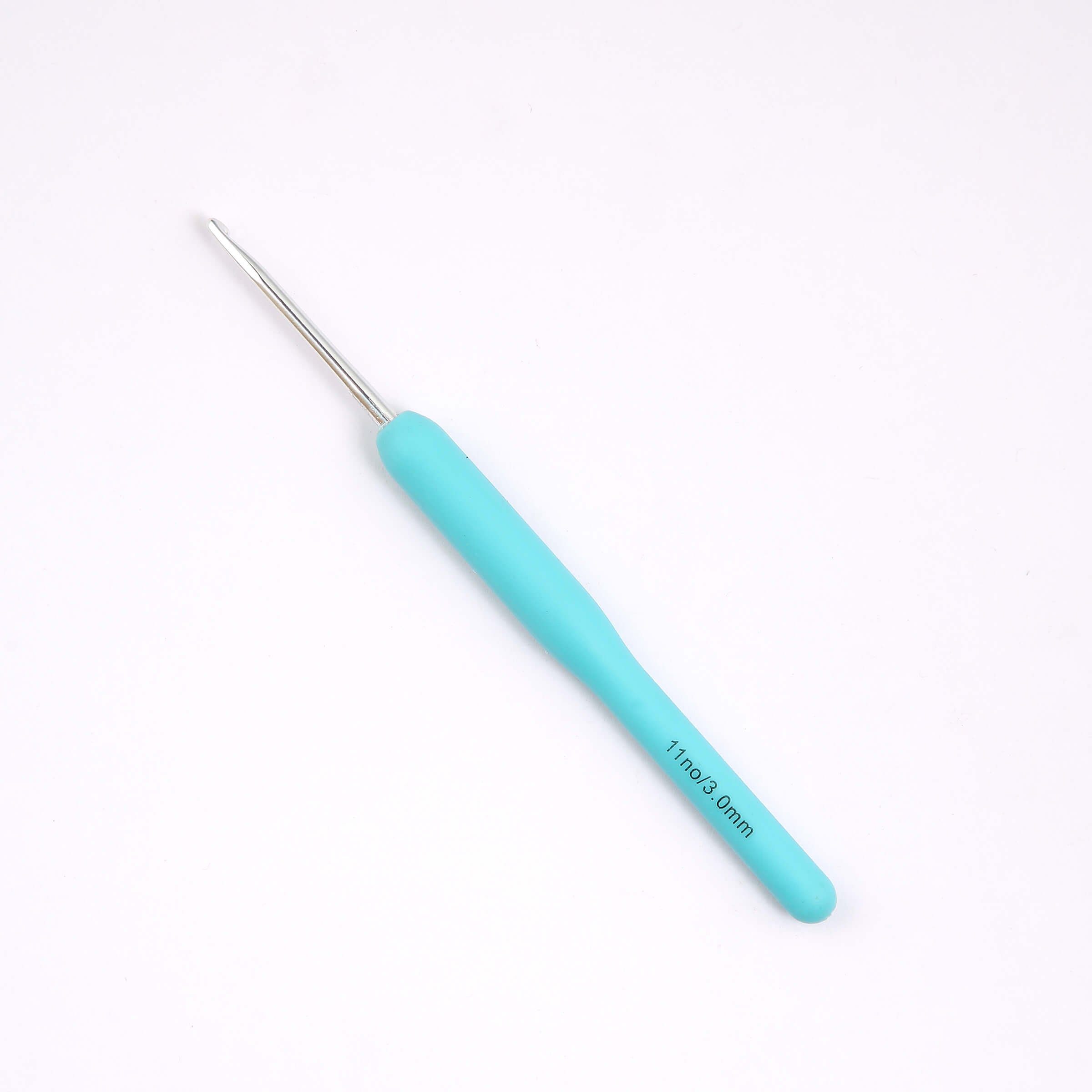 Aluminium Crochet Hooks with Plastic Handle by Hobby Store