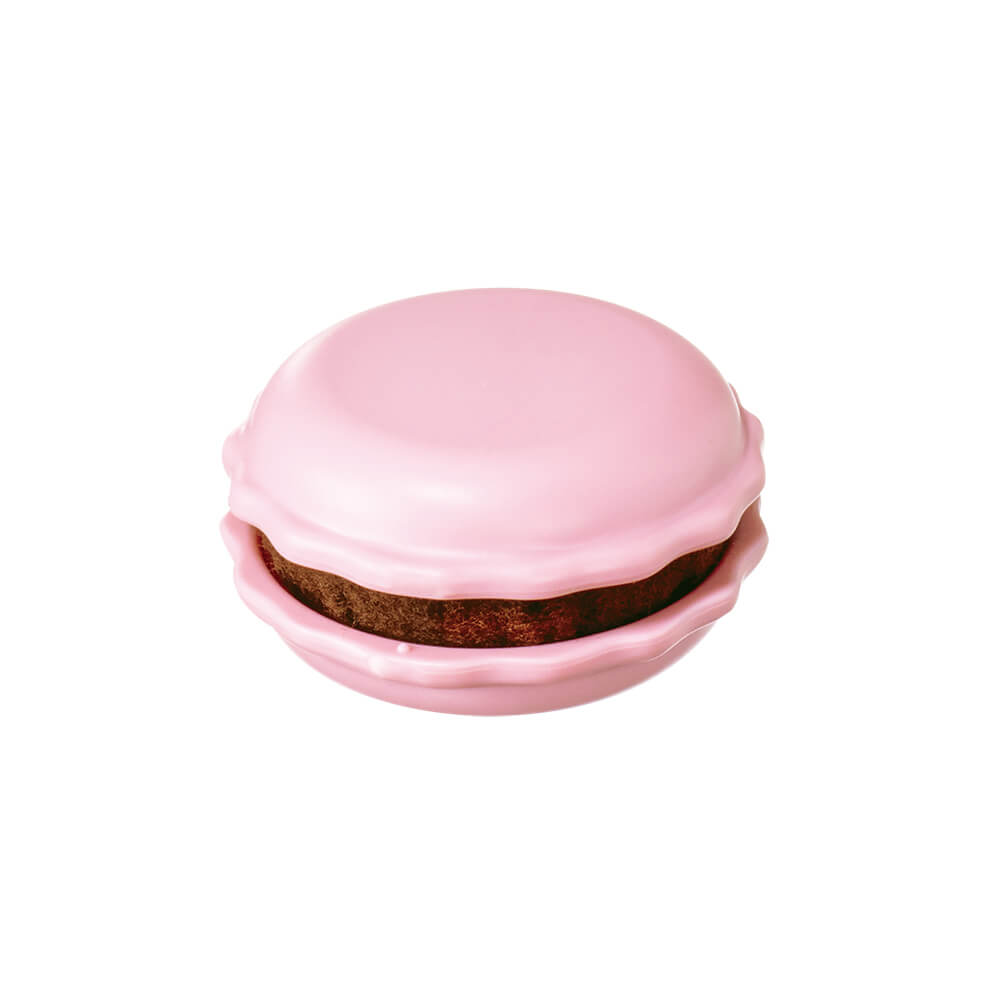 Sweet’n Sharp Macaron | Needle Holder & Sharpener by Clover