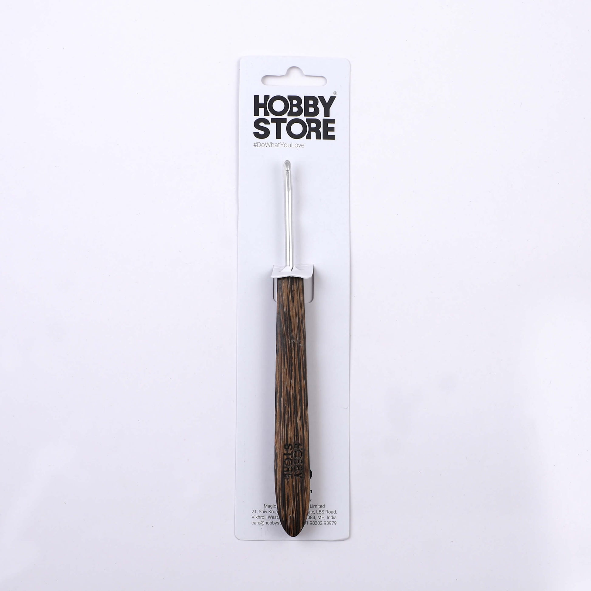 Aluminium Crochet Hook with Palm Wood Handle by Hobby Store - 4 mm