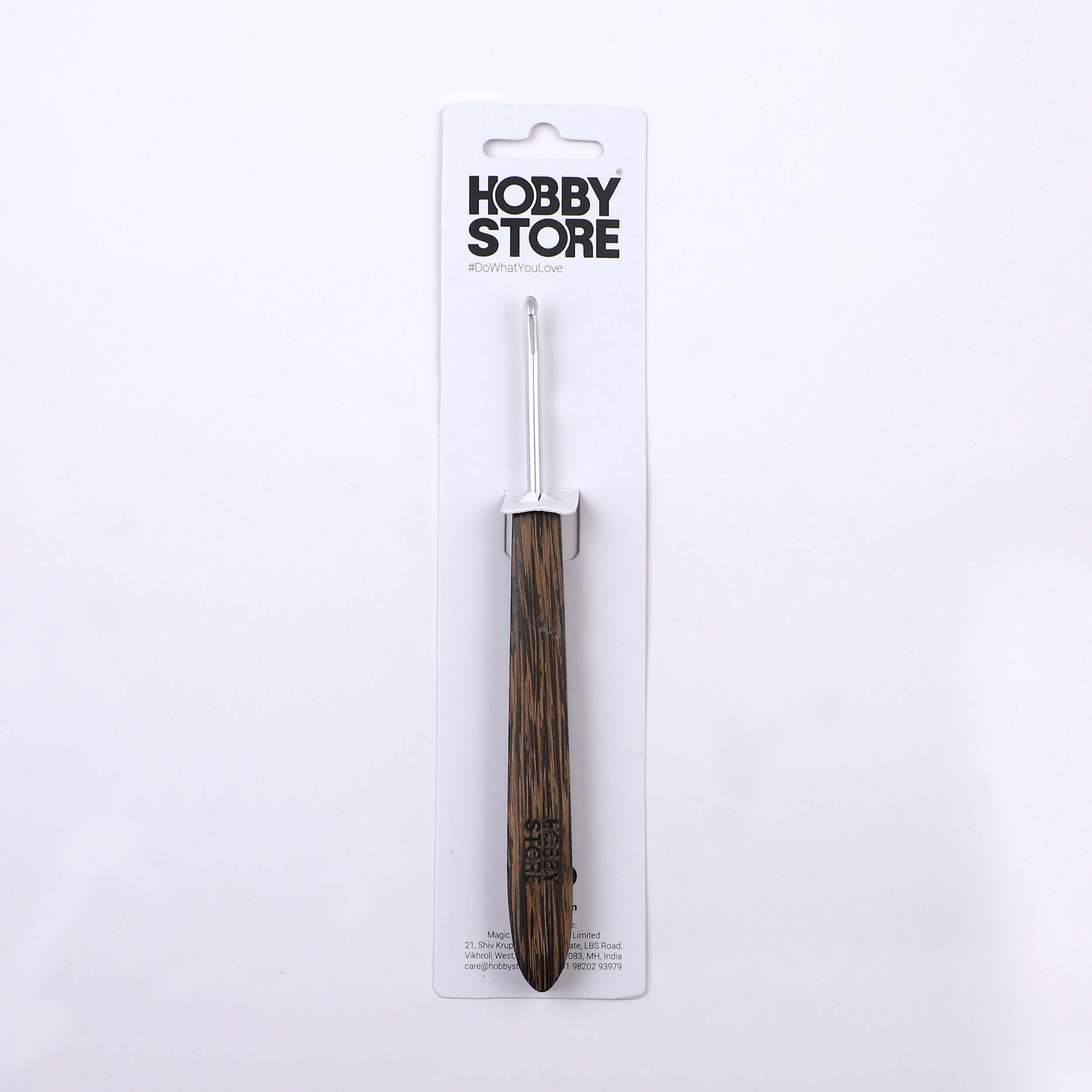 Aluminium Crochet Hook with Palm Wood Handle by Hobby Store - 4 mm