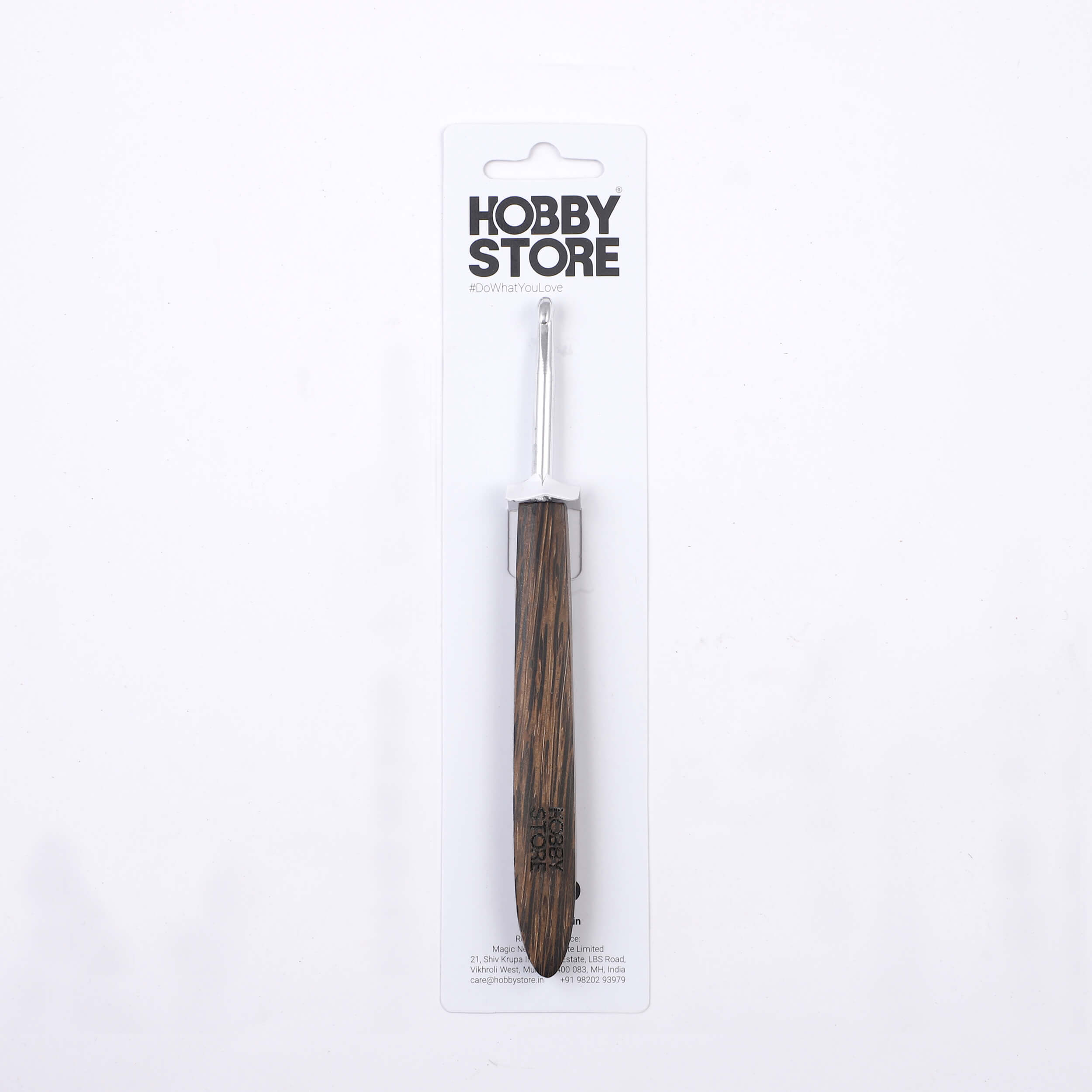Aluminium Crochet Hook with Palm Wood Handle by Hobby Store - 5.5 mm