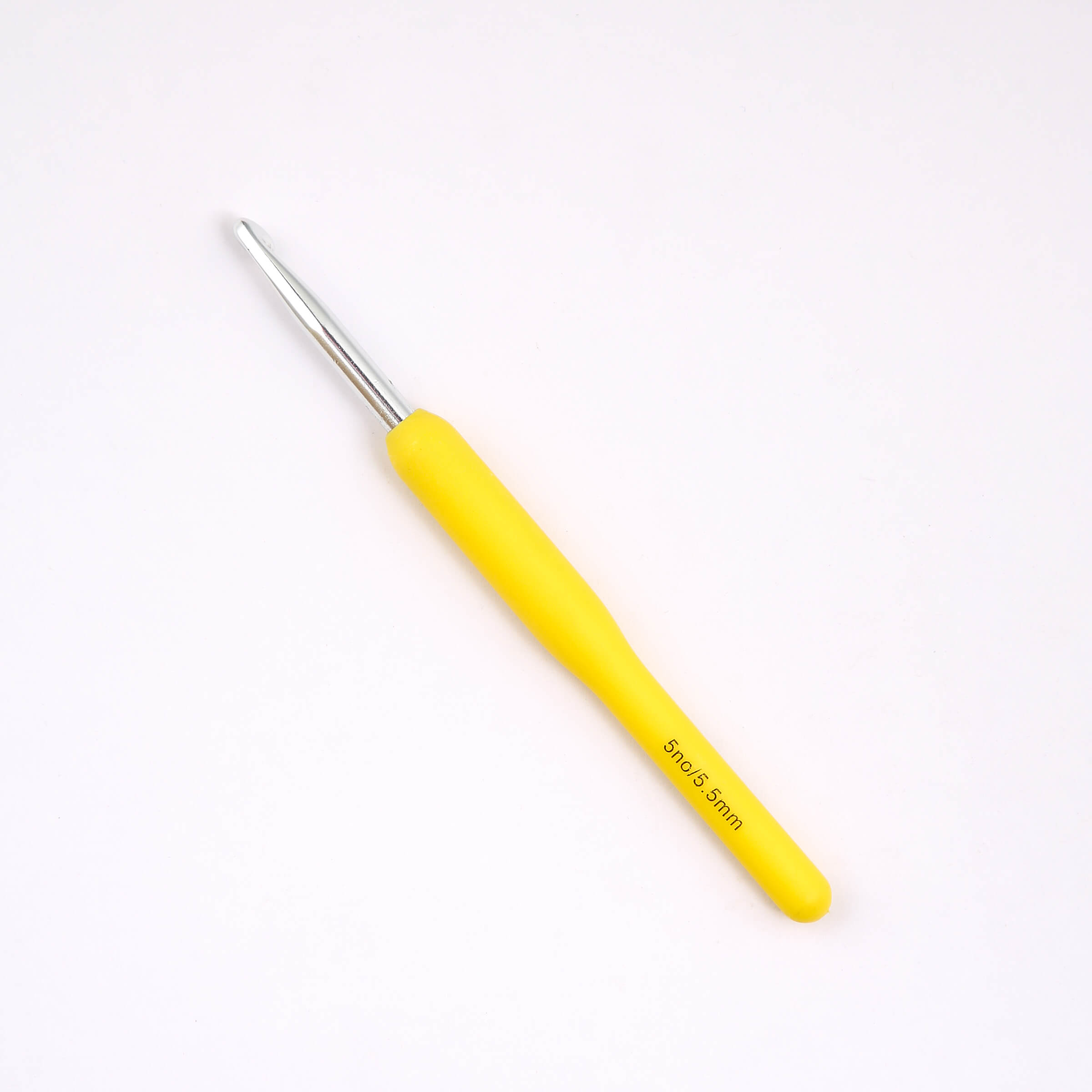 Aluminium Crochet Hooks with Plastic Handle by Hobby Store