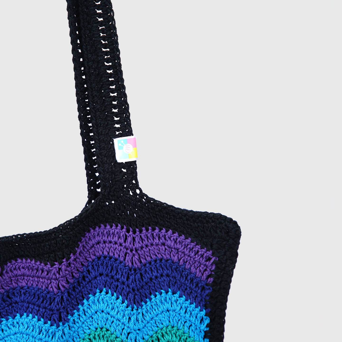 Crochet Handbag with lining and zipper - Multi 3312