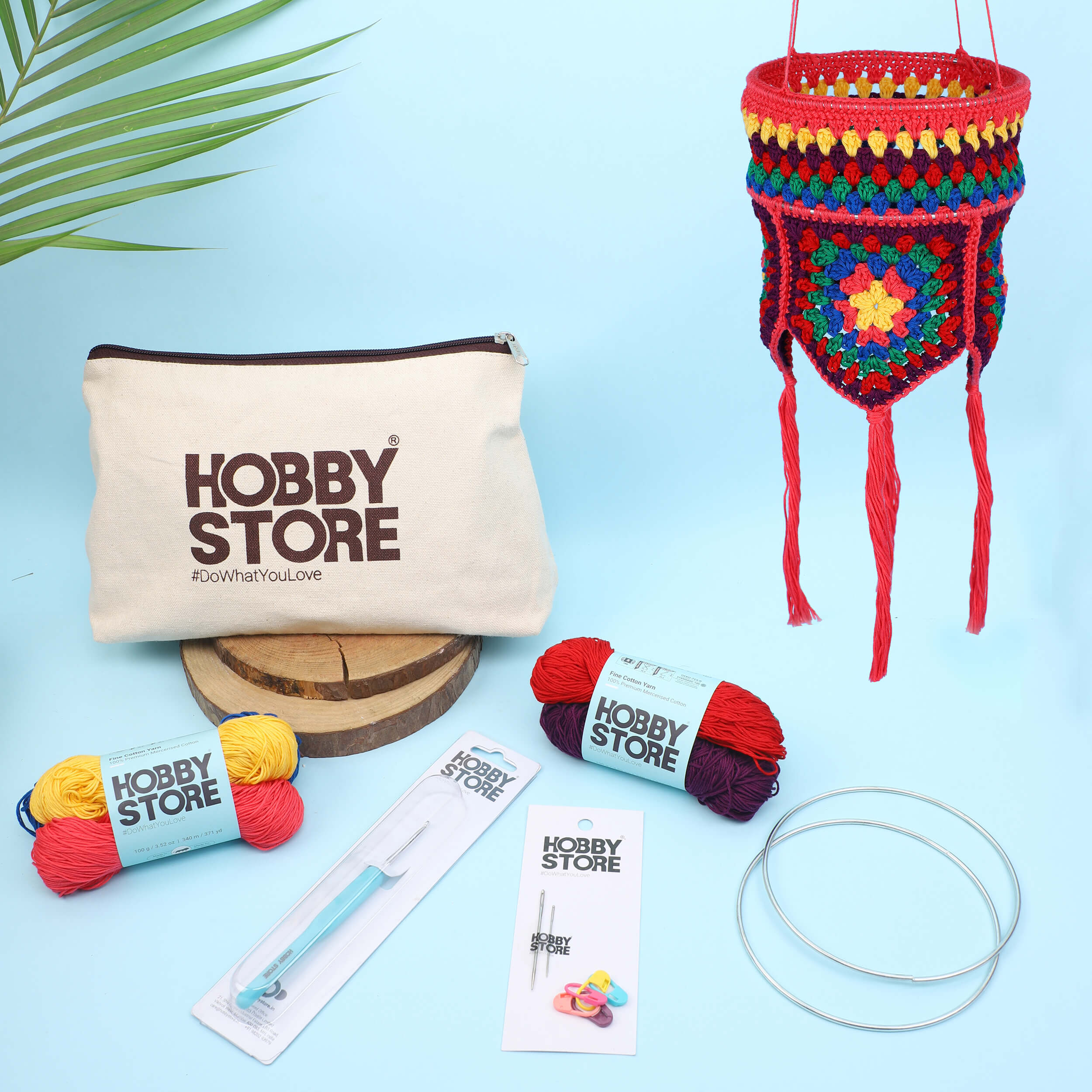 Crochet Kit – Pentagon Lantern