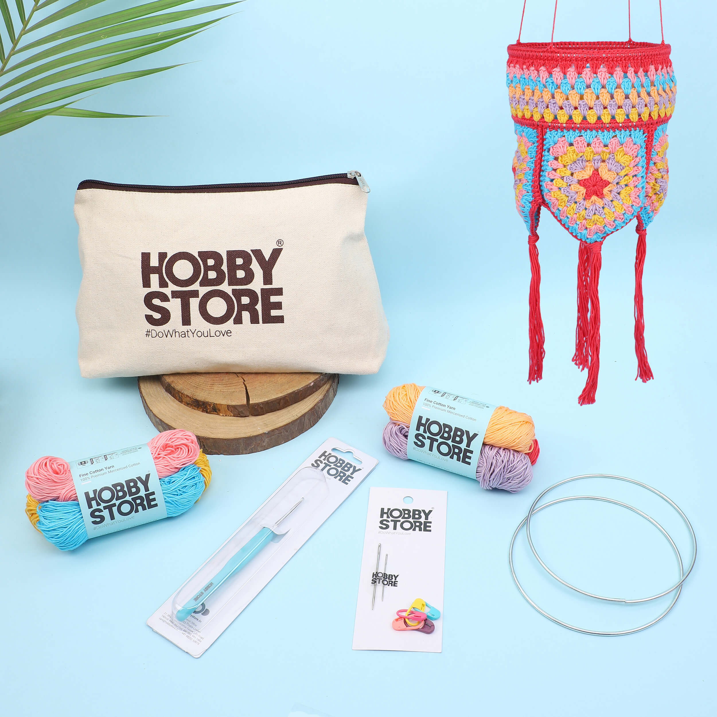 Crochet Kit – Pentagon Lantern