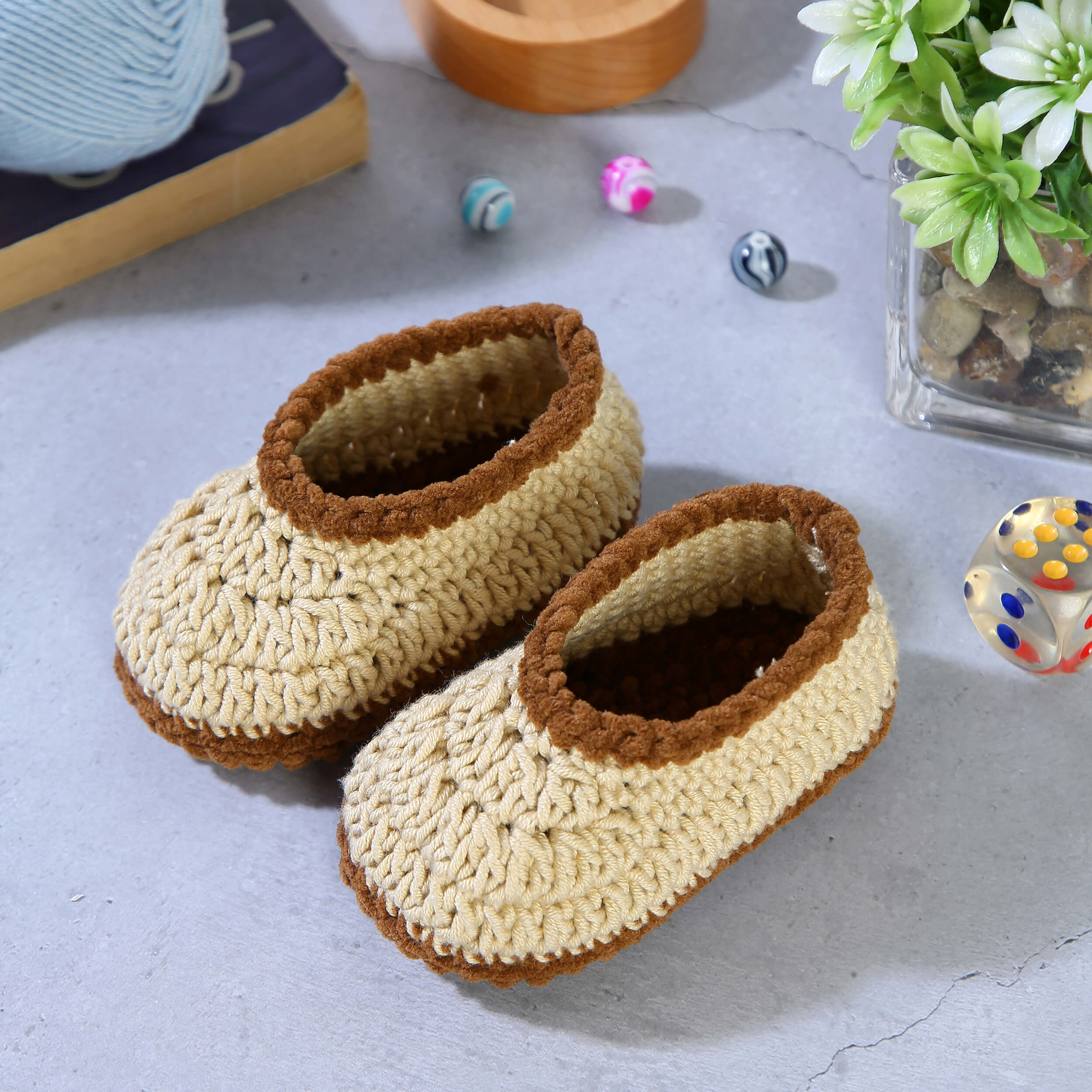 Crochet Kit – Make 4 Adorable Baby Booties
