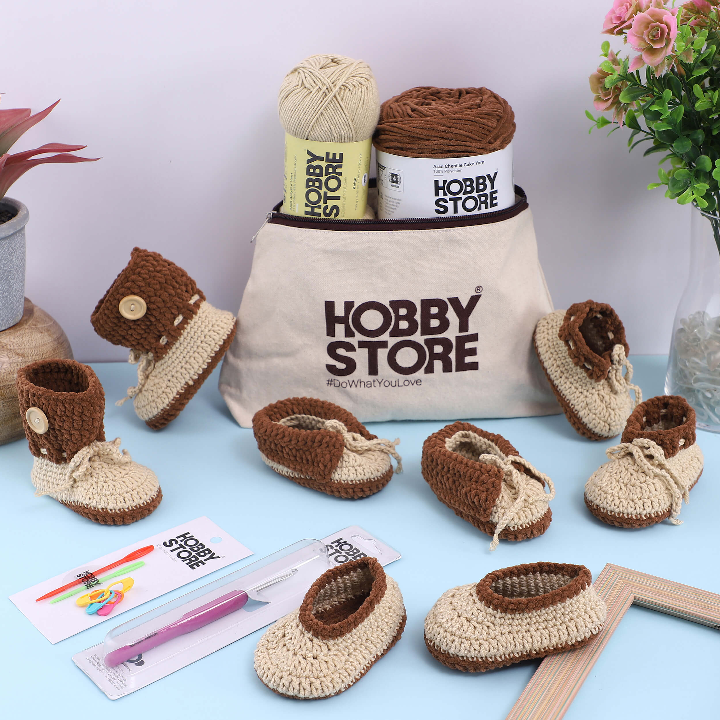 Crochet Kit – Make 4 Adorable Baby Booties