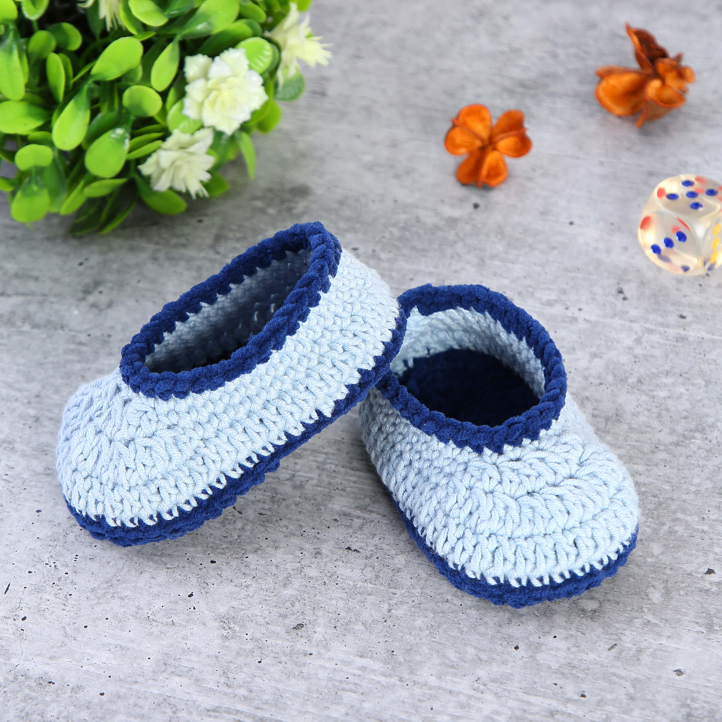 Crochet Kit – Make 4 Adorable Baby Booties