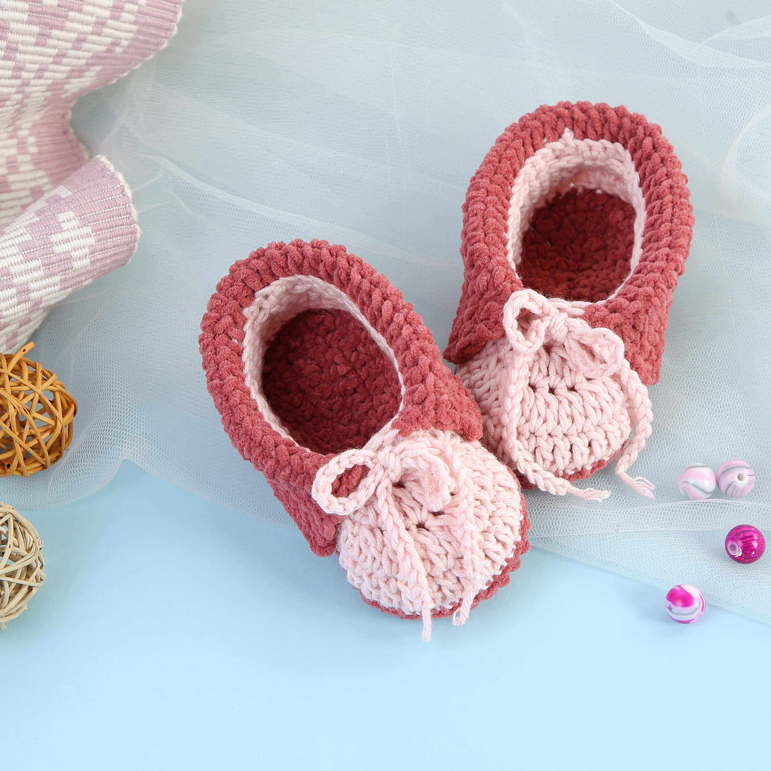 Crochet Kit – Make 4 Adorable Baby Booties