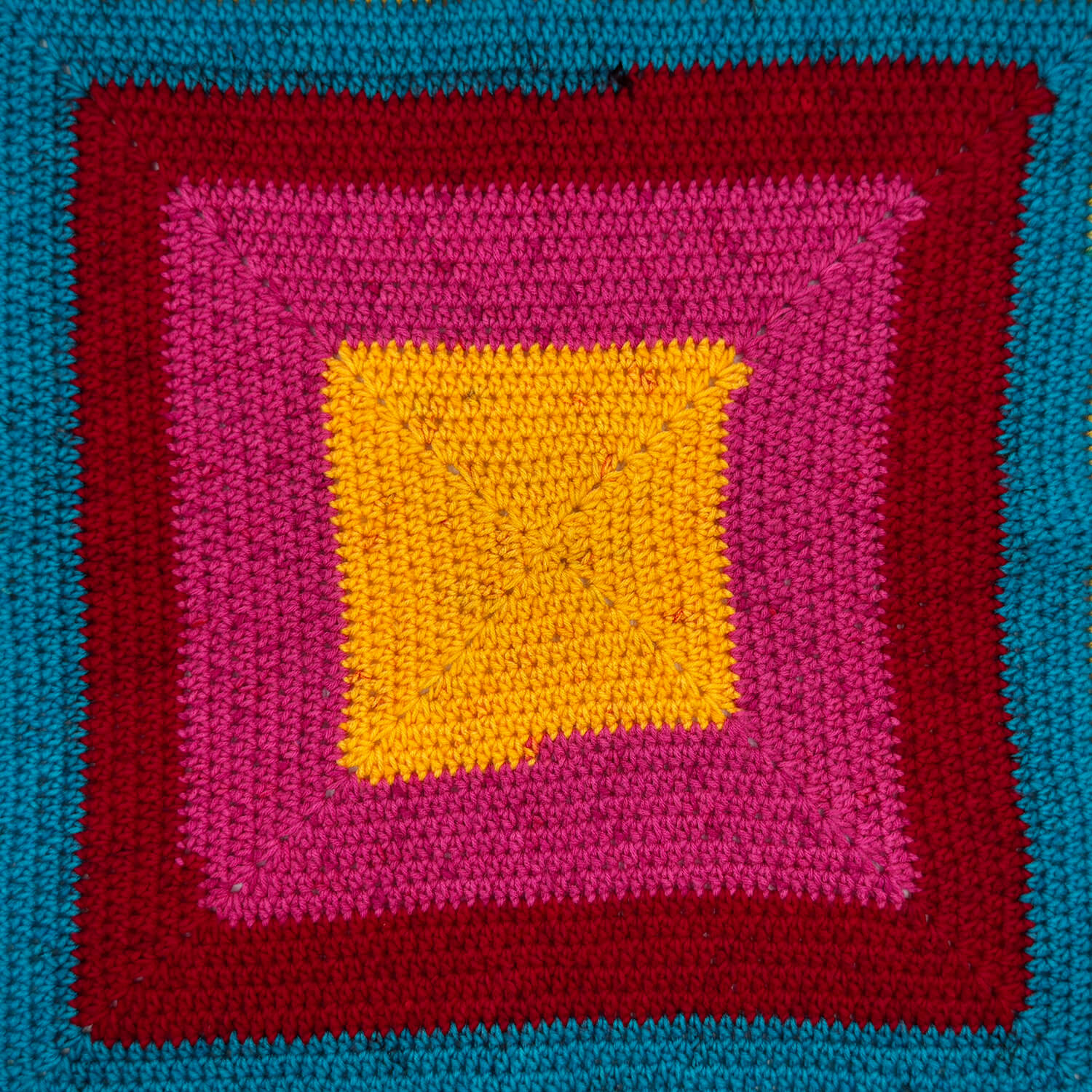 DK Anti-Pill Cake Yarn by Hobby Store - Coloration 4013