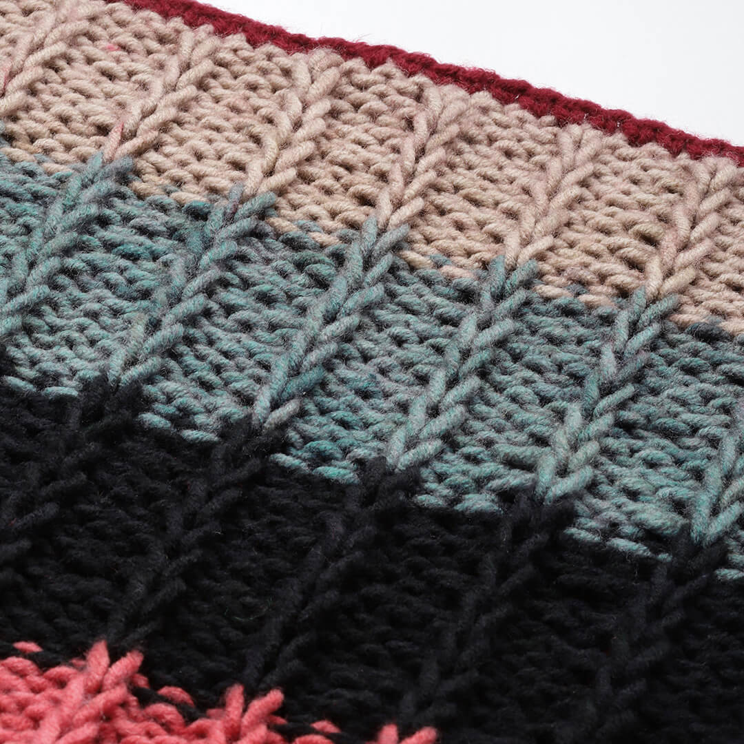 Knitted Self Design Pullover - 3260