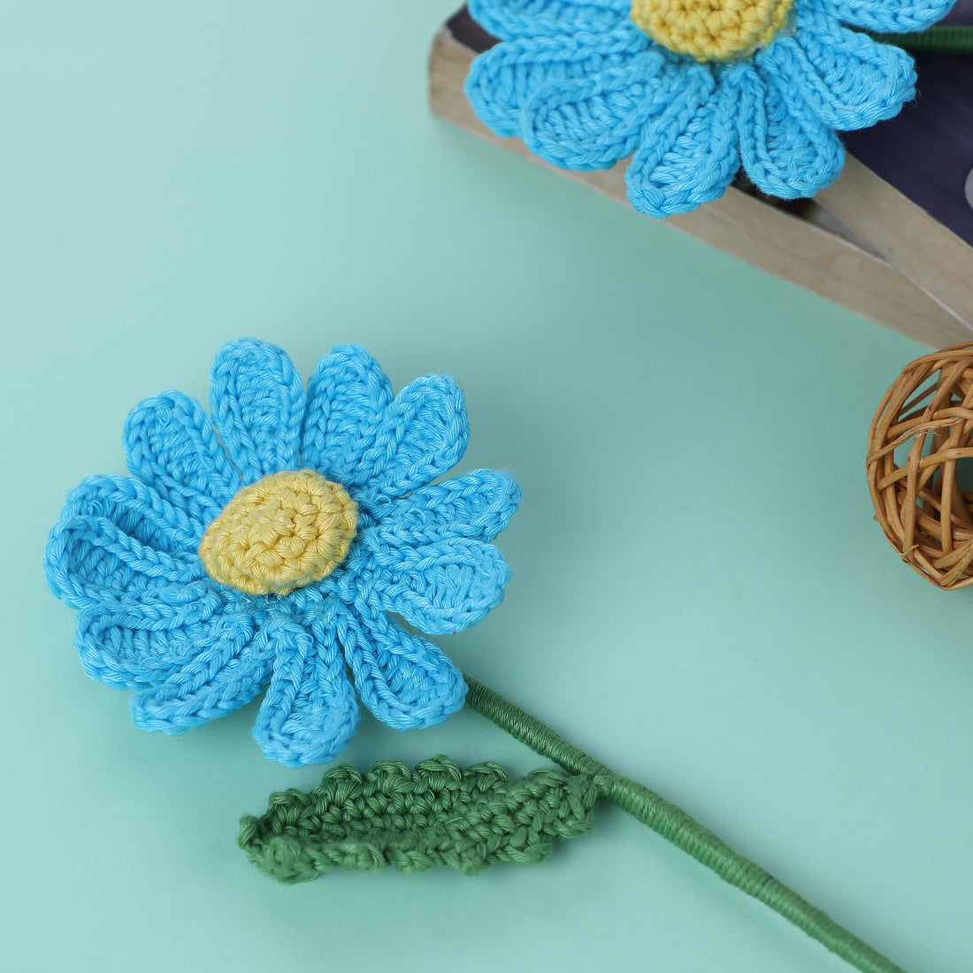 Daisy - Handcrafted Crochet Flowers