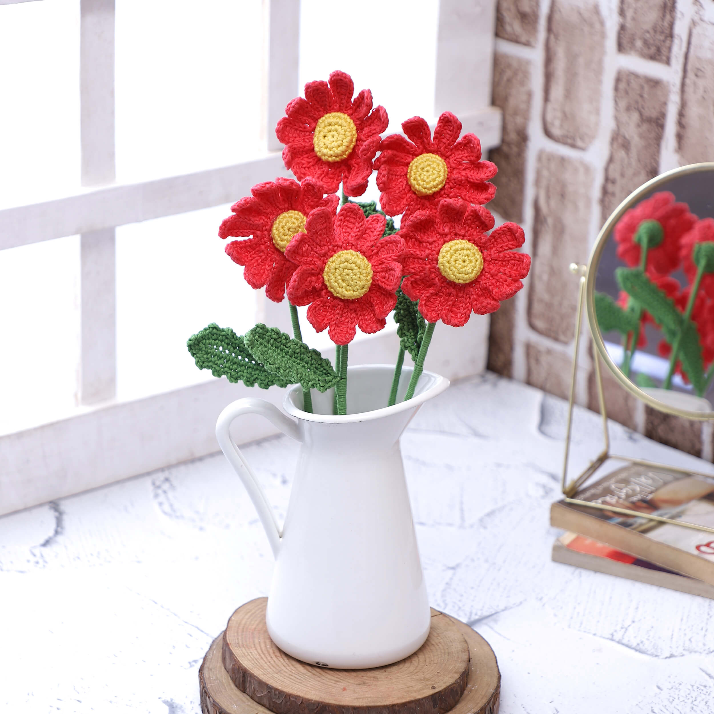 Daisy - Handcrafted Crochet Flowers