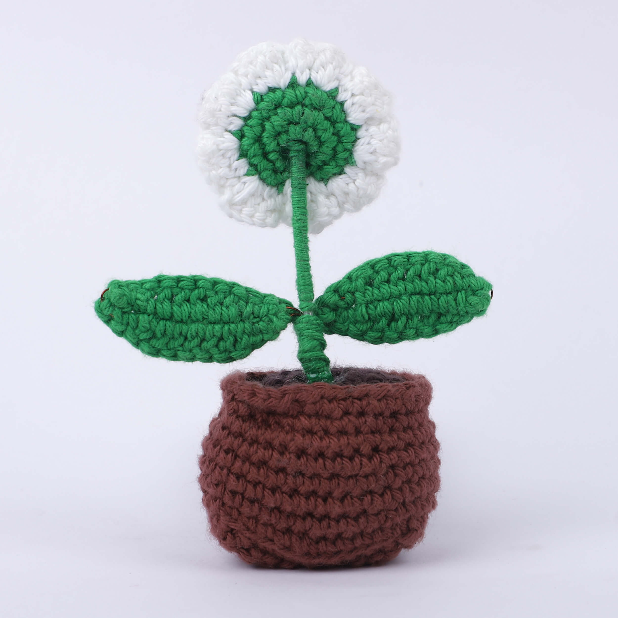 Handmade Crochet Fridge Magnets - Single Daisy