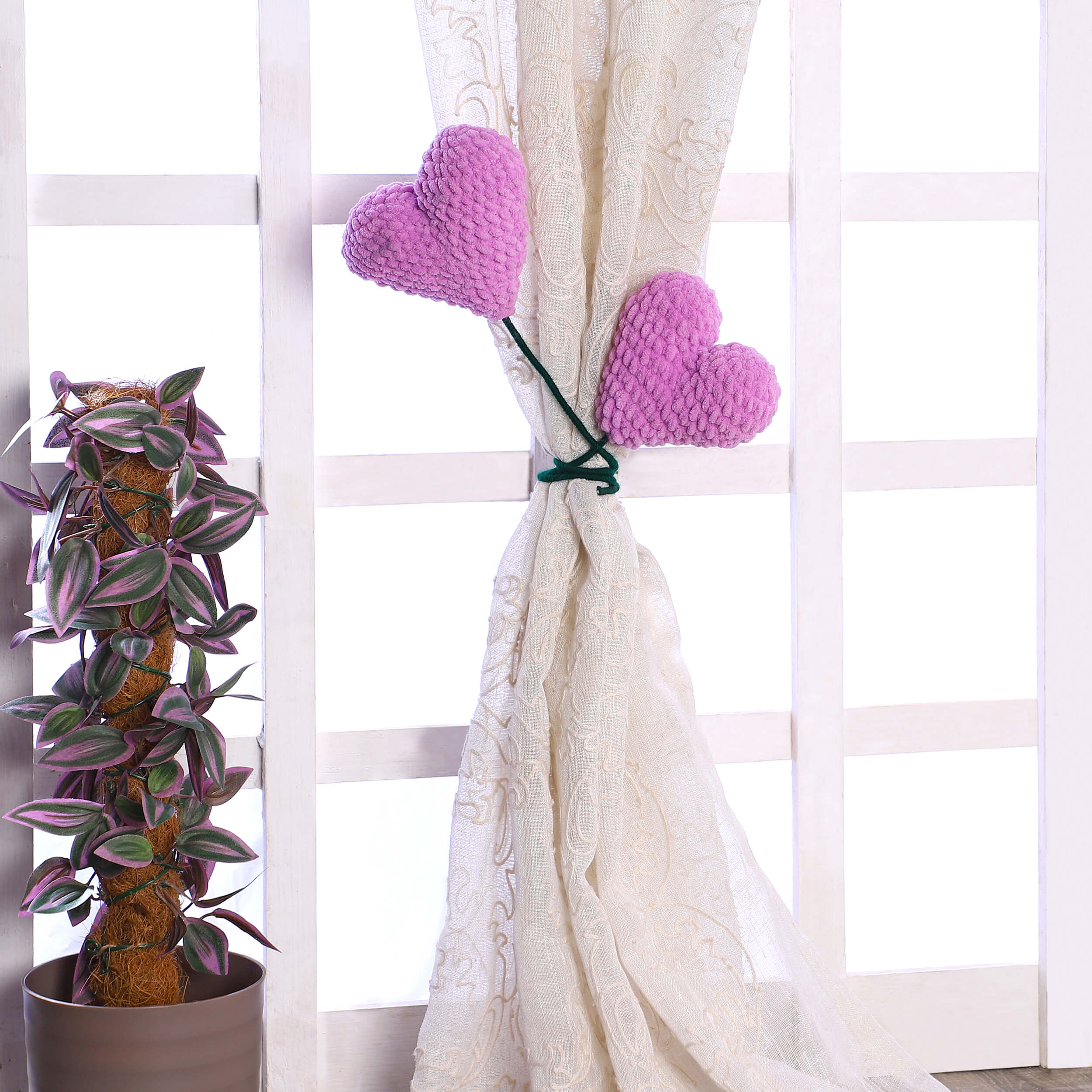 Handmade Amigurumi Heart on a Bendable Stick - Lilac