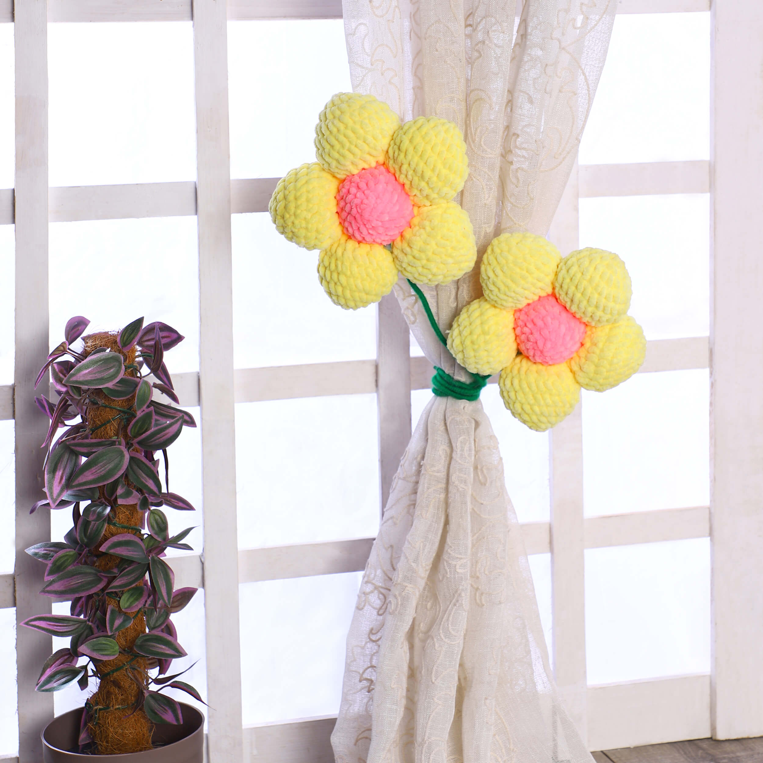 Handmade Amigurumi Flower with Bendable Stem - Yellow/Pink