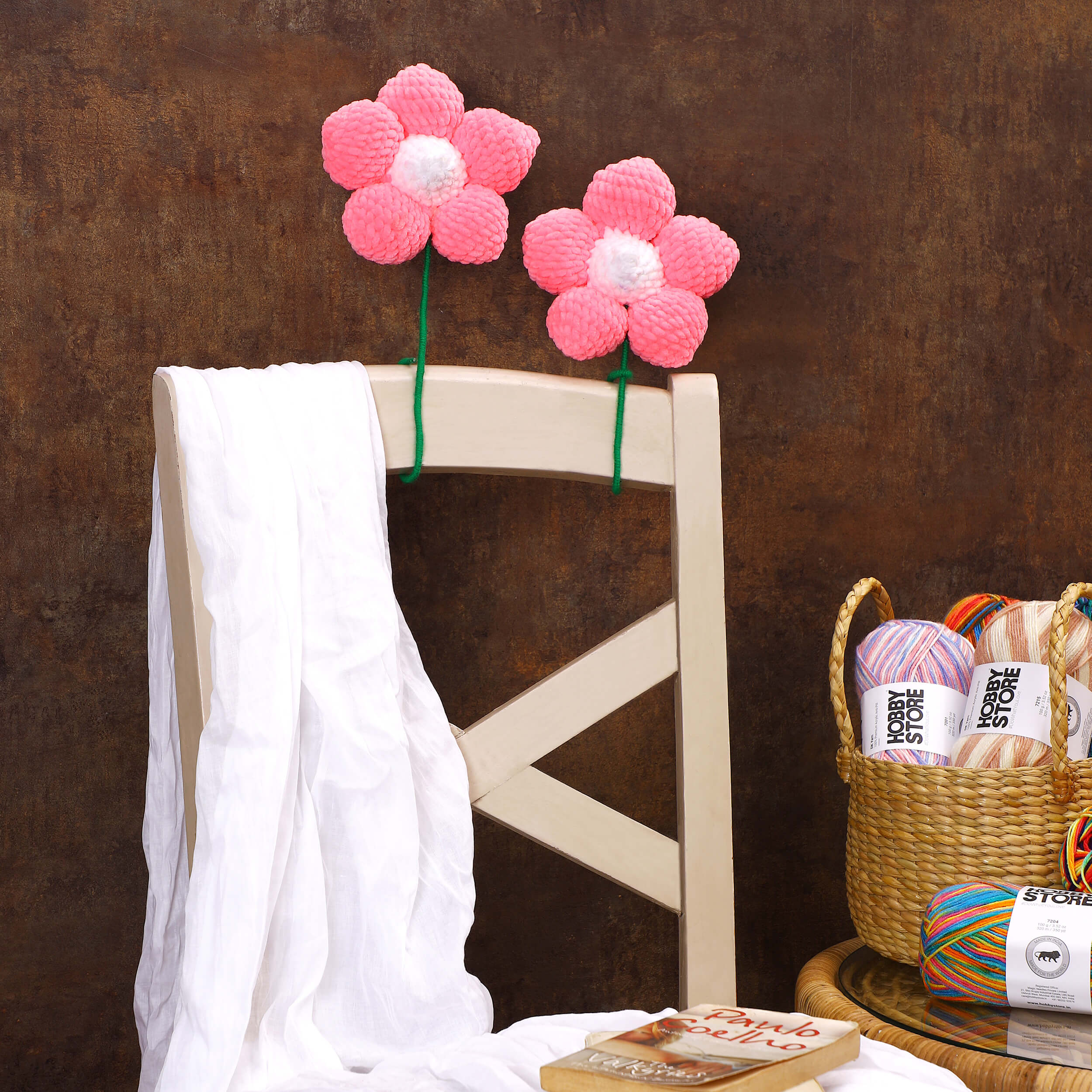 Handmade Amigurumi Flower with Bendable Stem - Pink/White