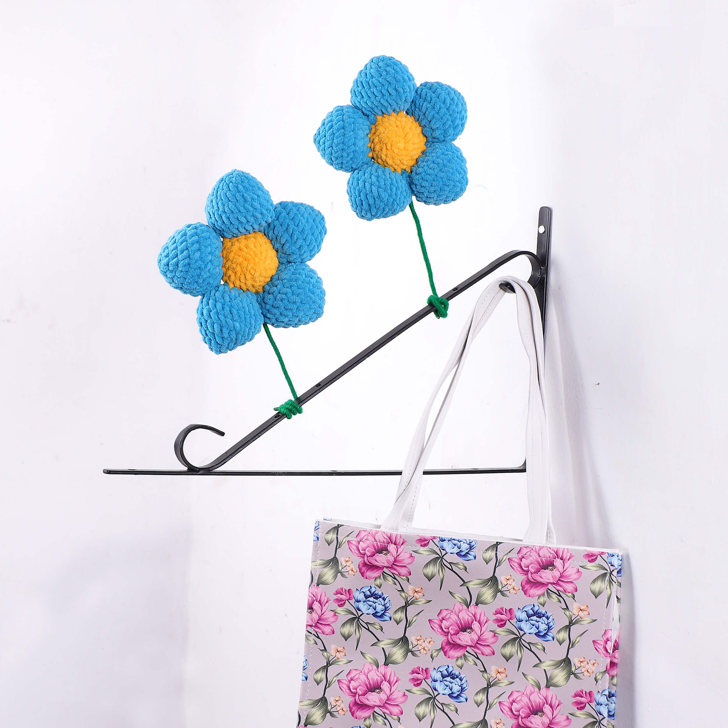 Handmade Amigurumi Flower with Bendable Stem - Turquoise/Yellow