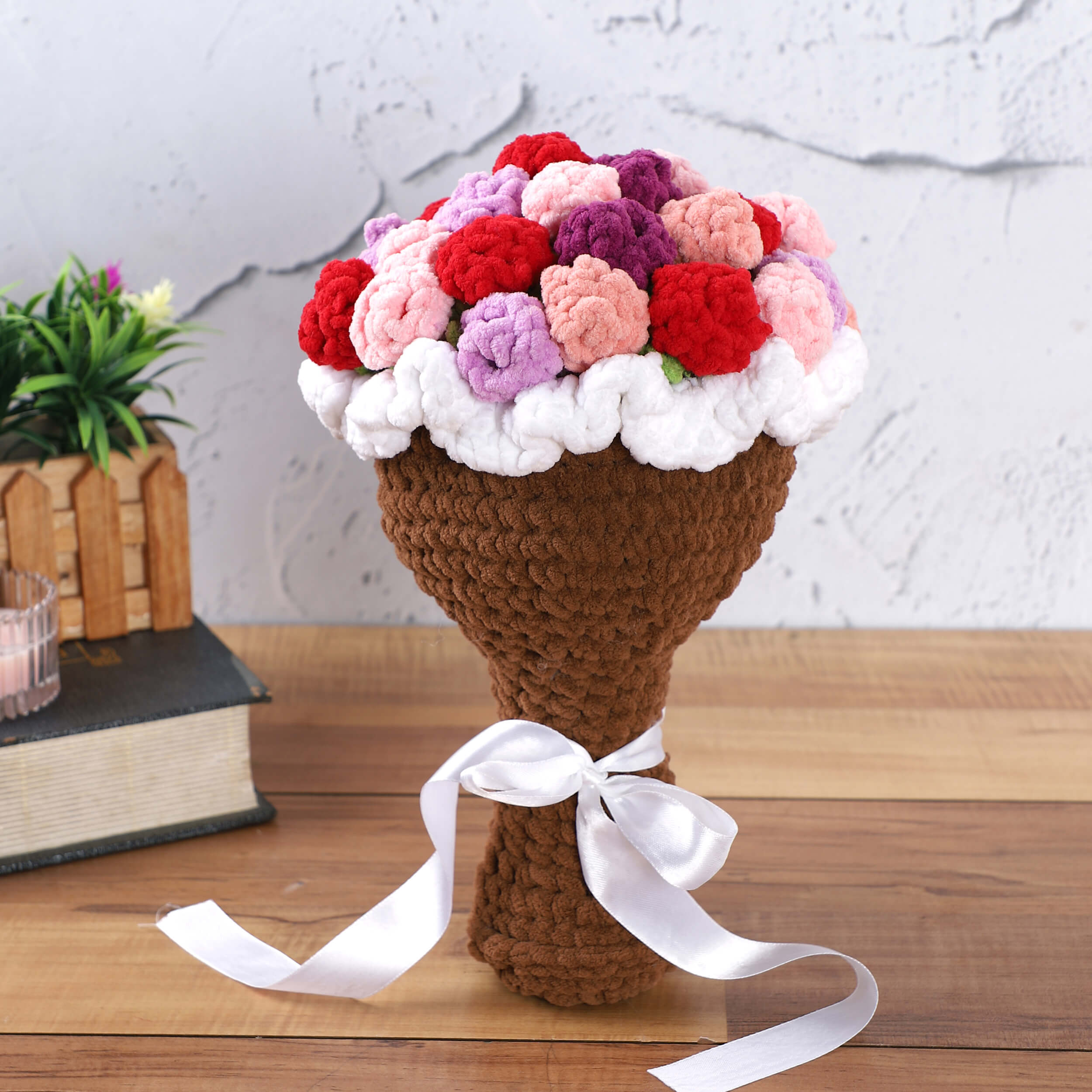 Handmade Crochet Plush Flower Bouquet- Multicolor