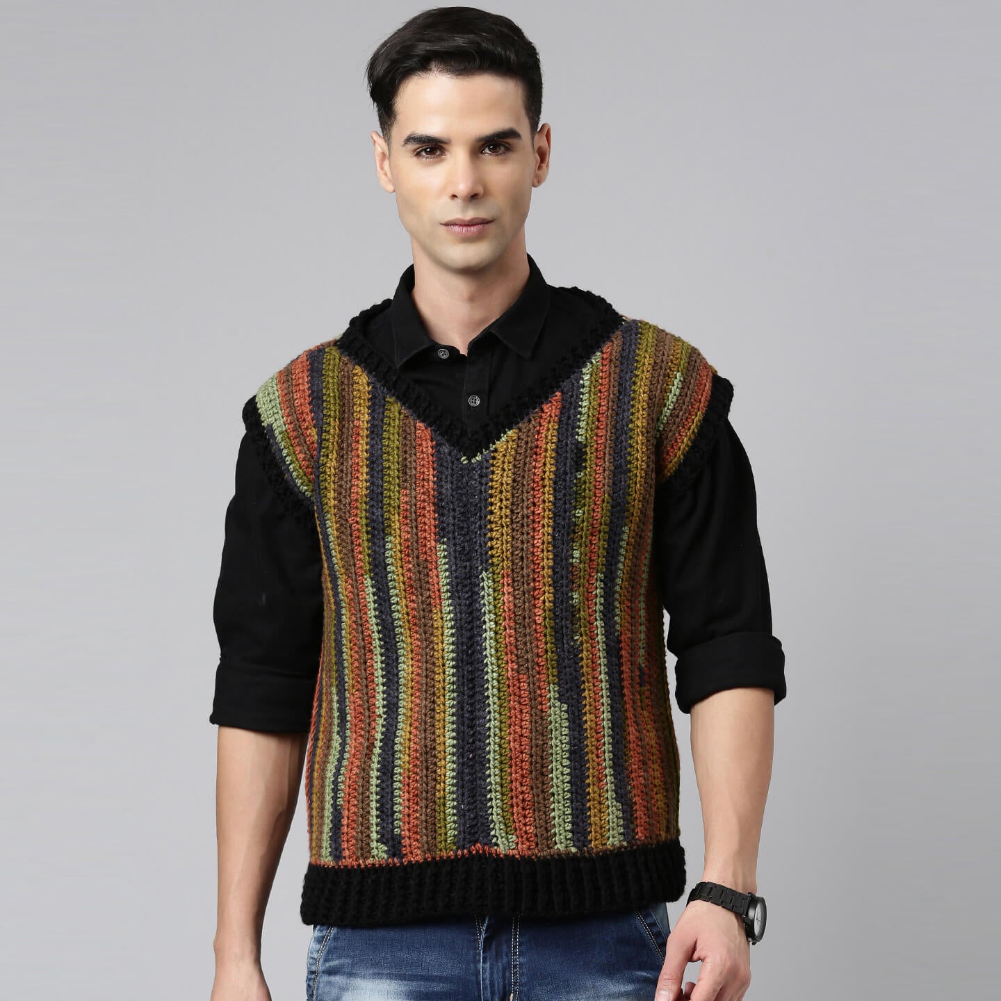Mens Woollen Sleeveless Pullover - 3365