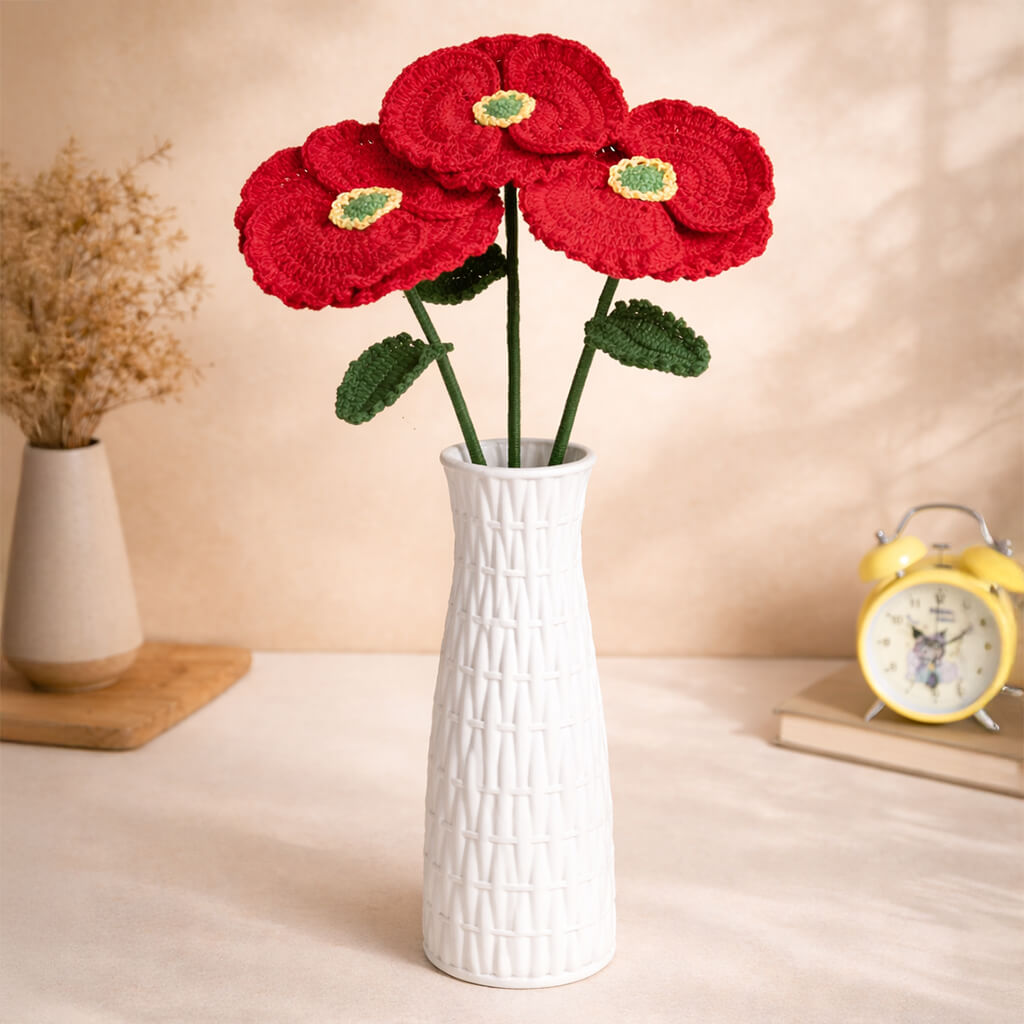 27 & 28 Mar | Poppy Flower Crochet Workshop - Magic Makers (Offline, Mumbai)