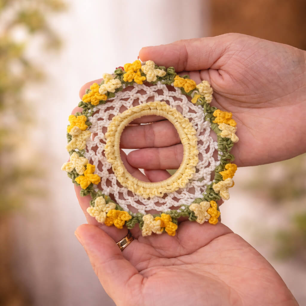 28 Feb | Scrunchie Workshop - Magic Makers (Offline, Mumbai)