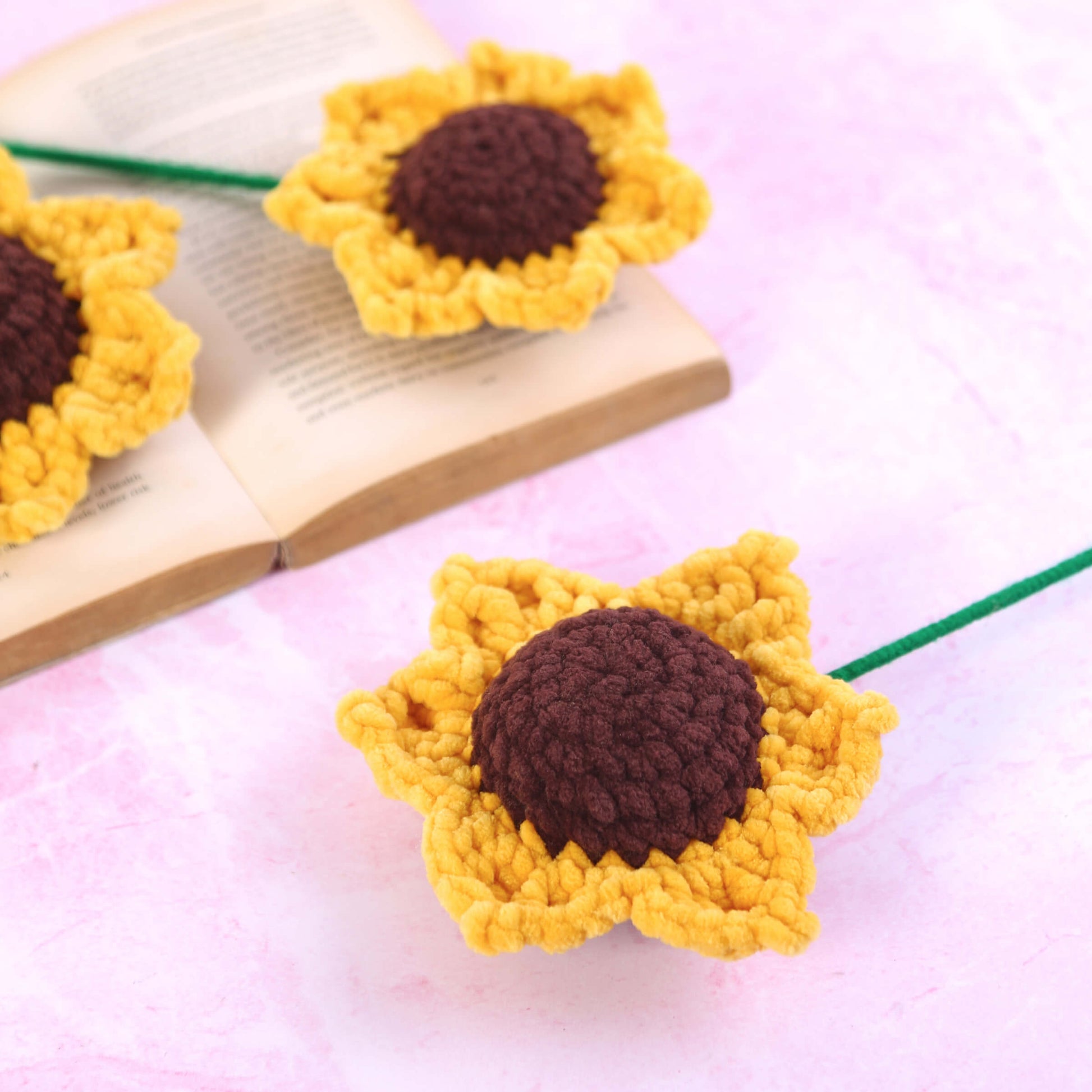 Sunny Sunflowers Big - Handcrafted Crochet Flowers