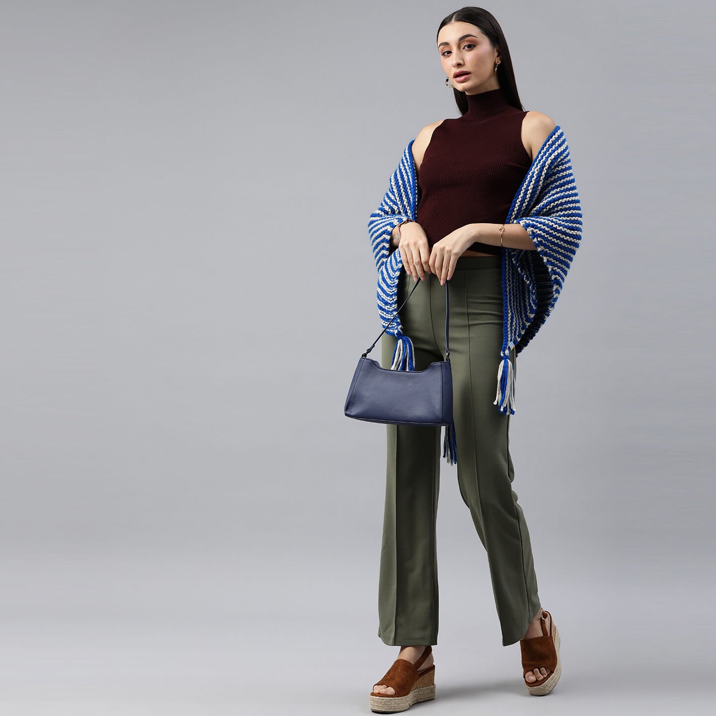 Thick Knitted Shawl Scarf - 3280