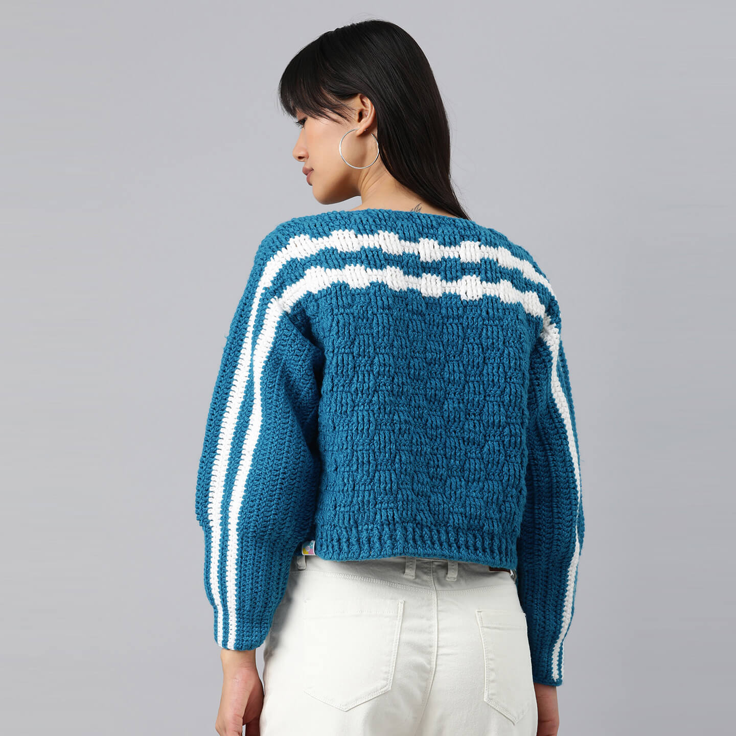 Turquoise and White Pullover - 3122