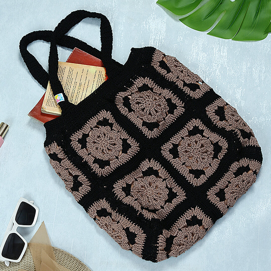 Crochet Handbag with lining and zipper - Black 3241