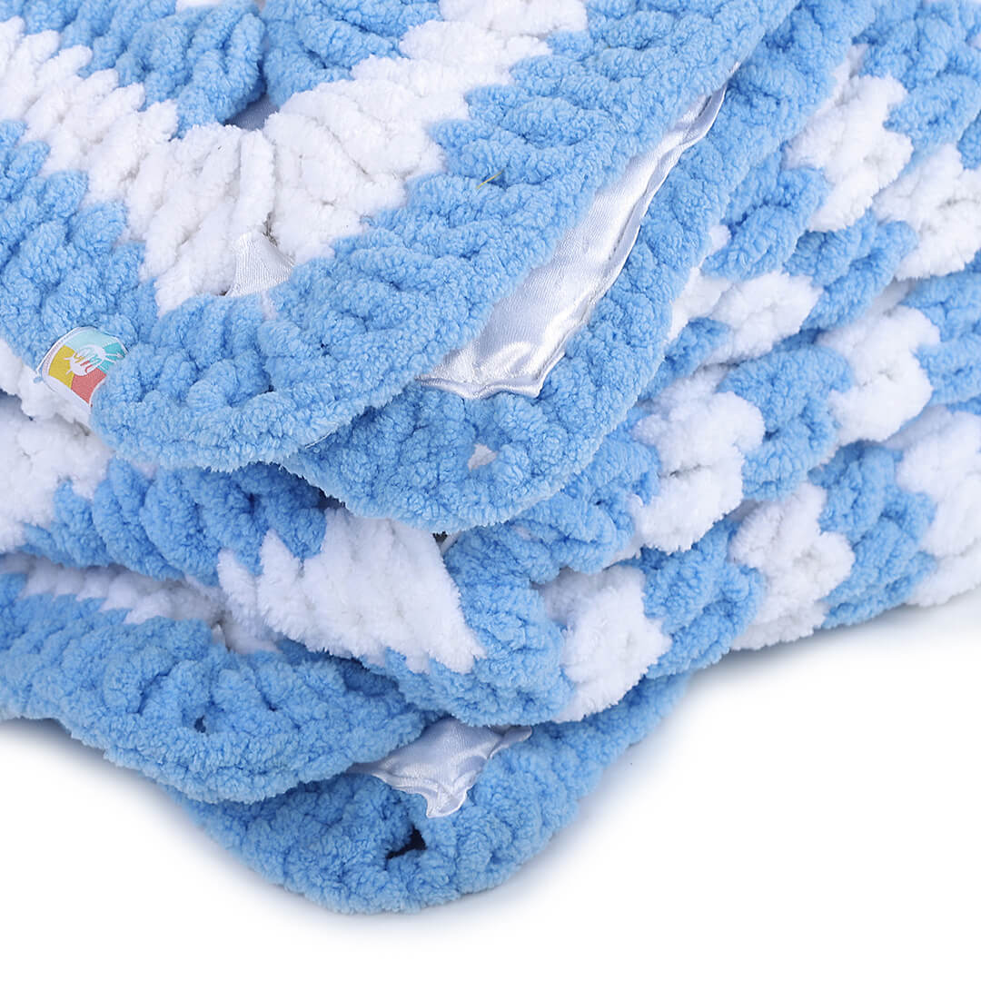 Soft Chenille Blue Star Baby Blanket - Blue, White 2731